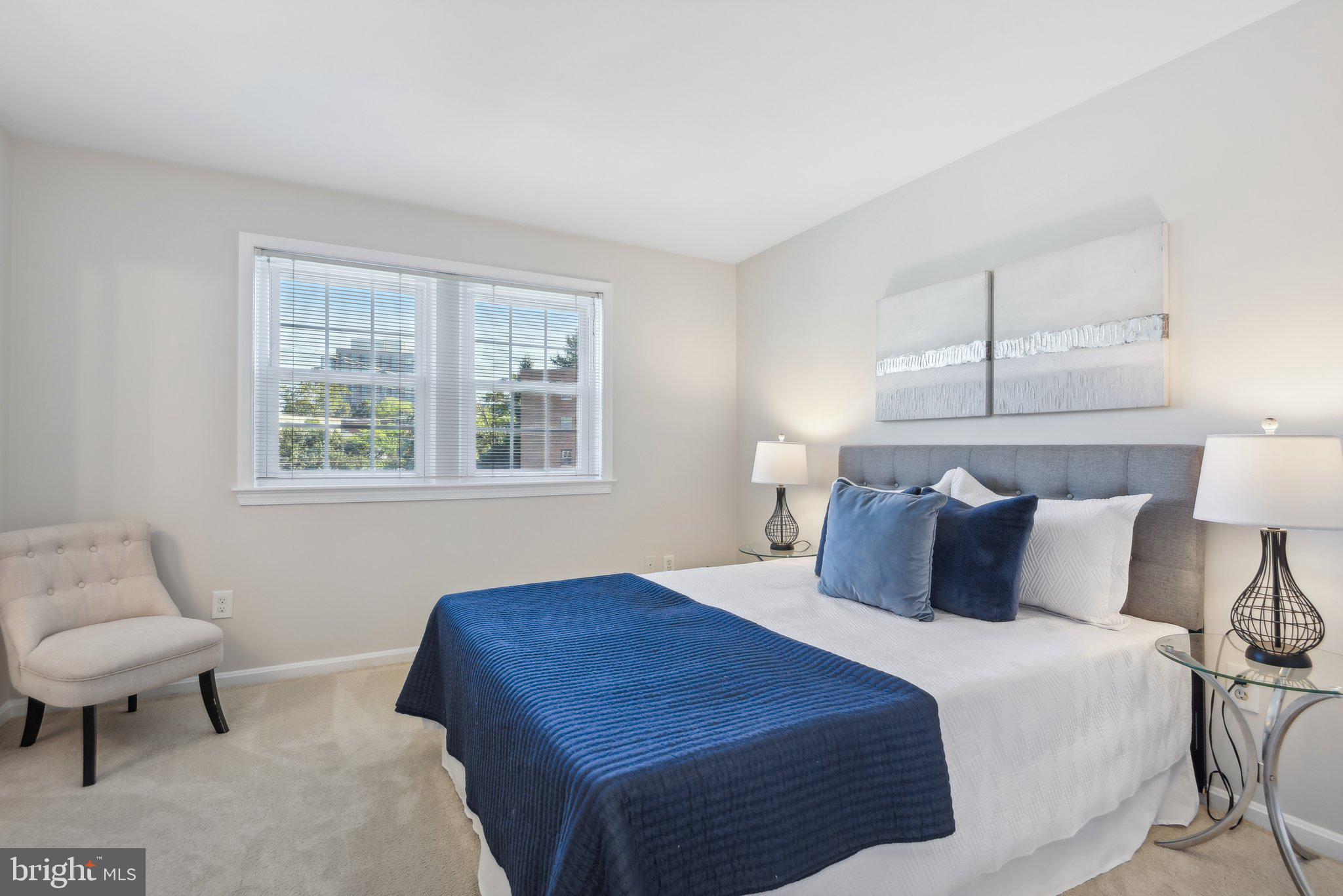 KENWOOD FOREST - Residential