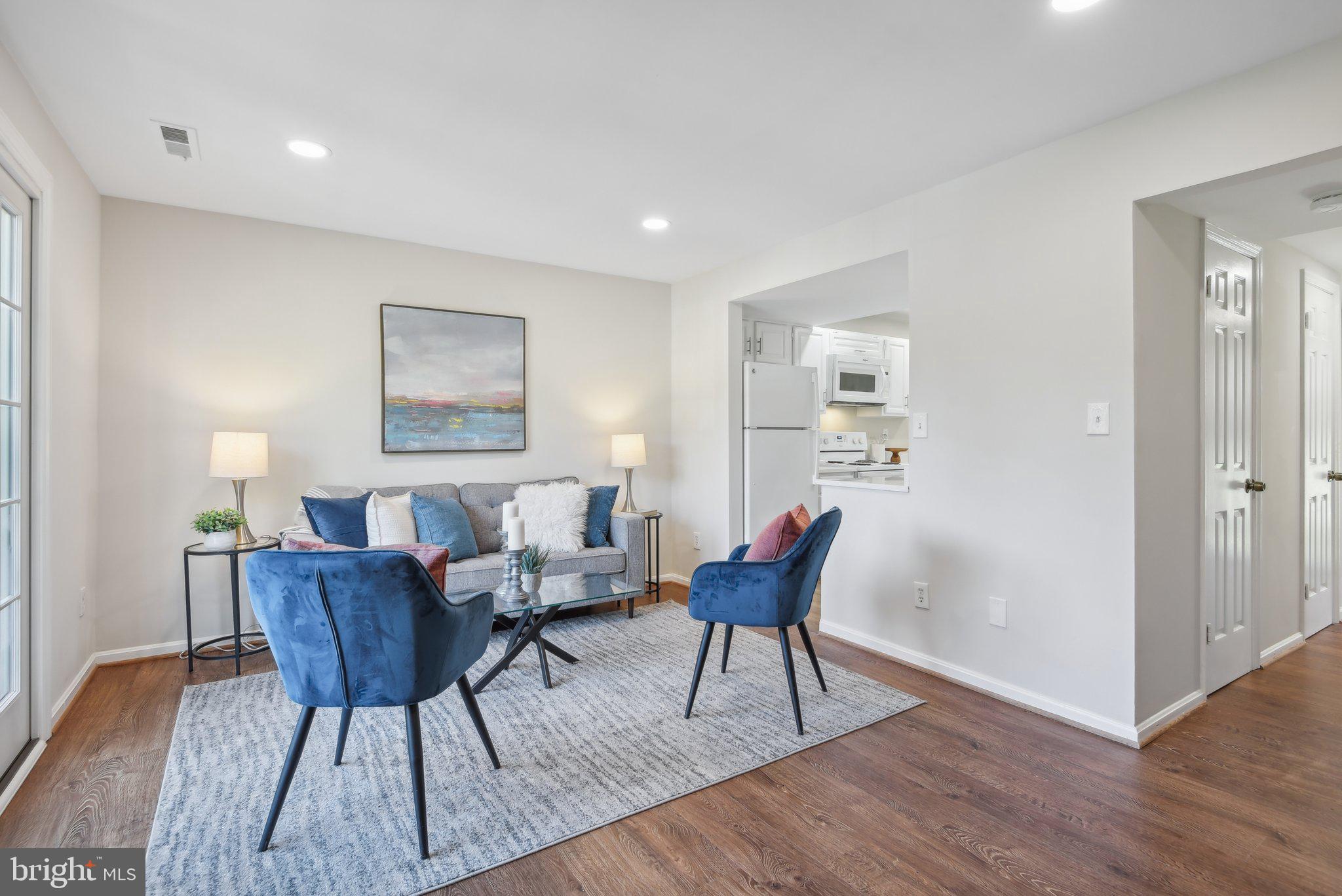 KENWOOD FOREST - Residential