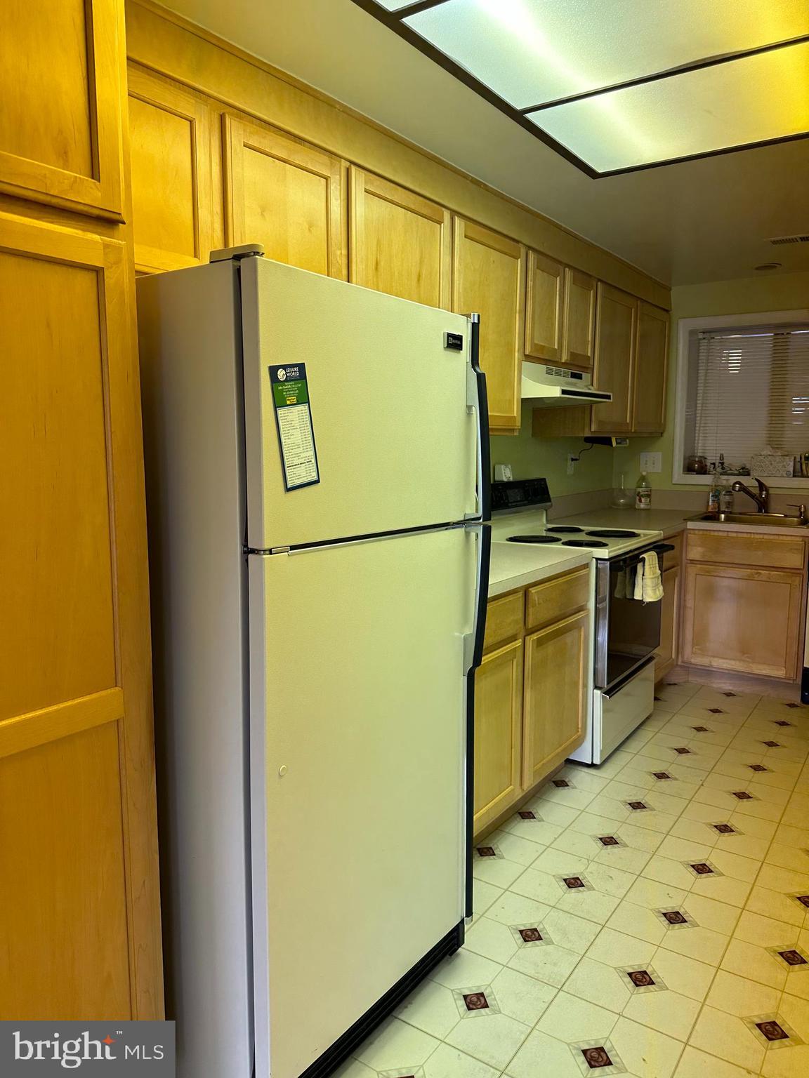 ROSSMOOR MUTUAL - Residential