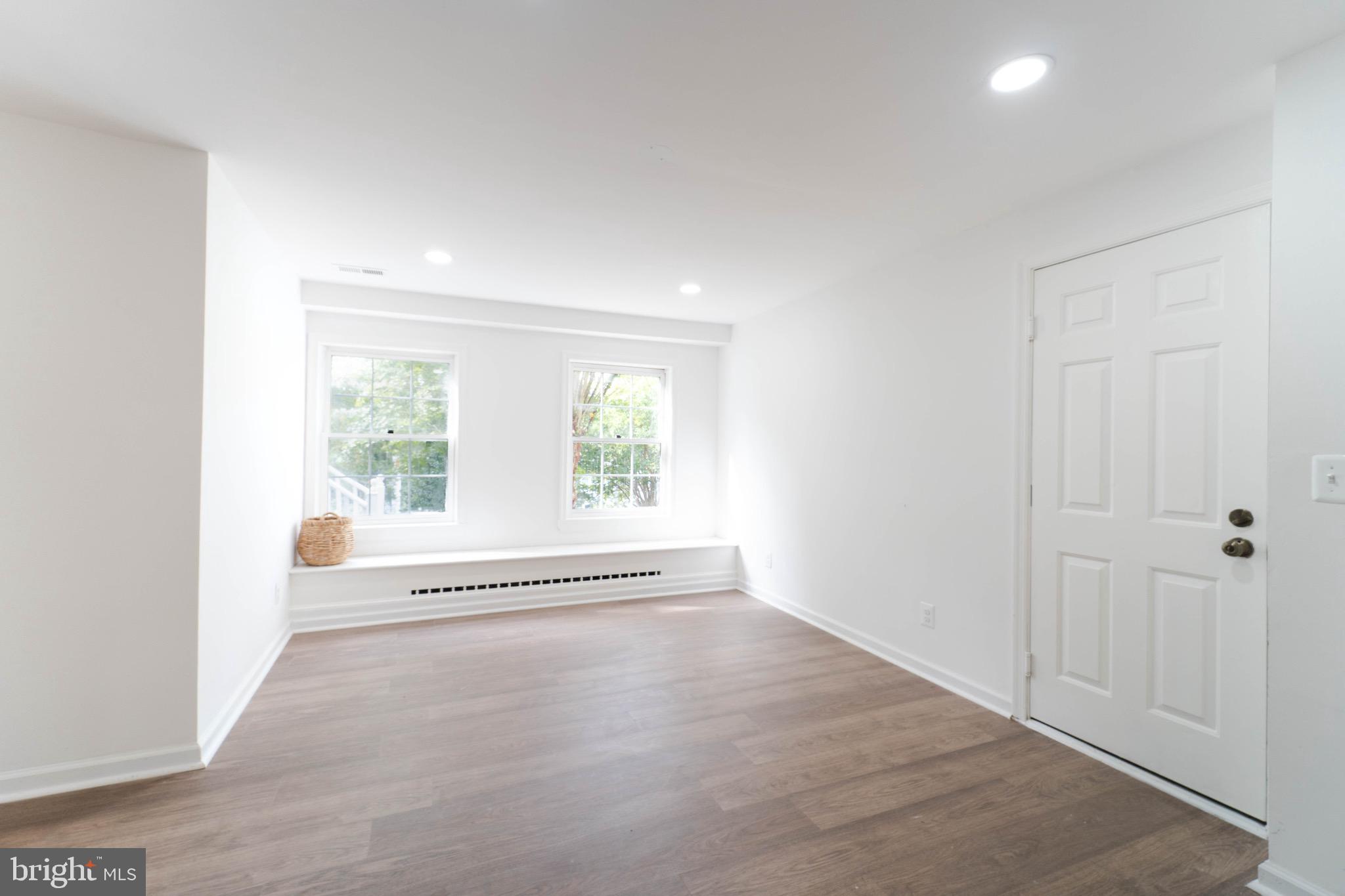 AQUIA HARBOUR - Residential Lease