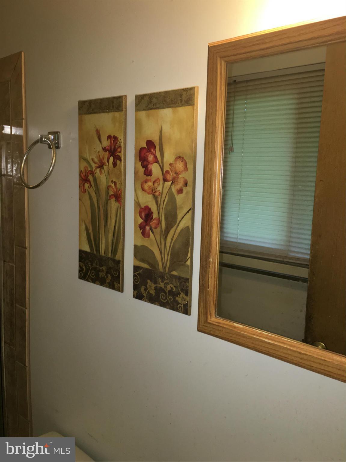 SCHROM HILLS - Residential