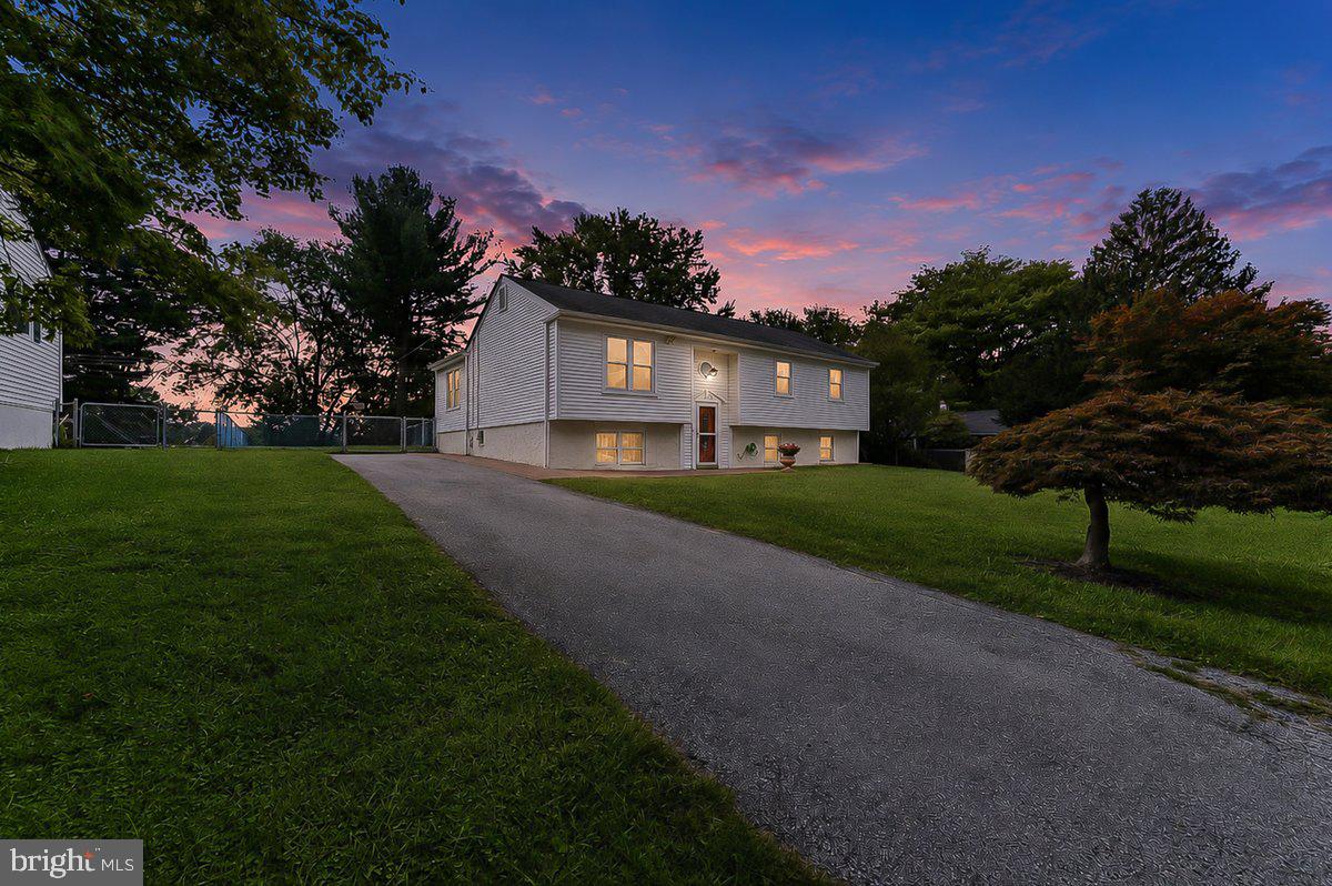402 FARMHOUSE ROAD