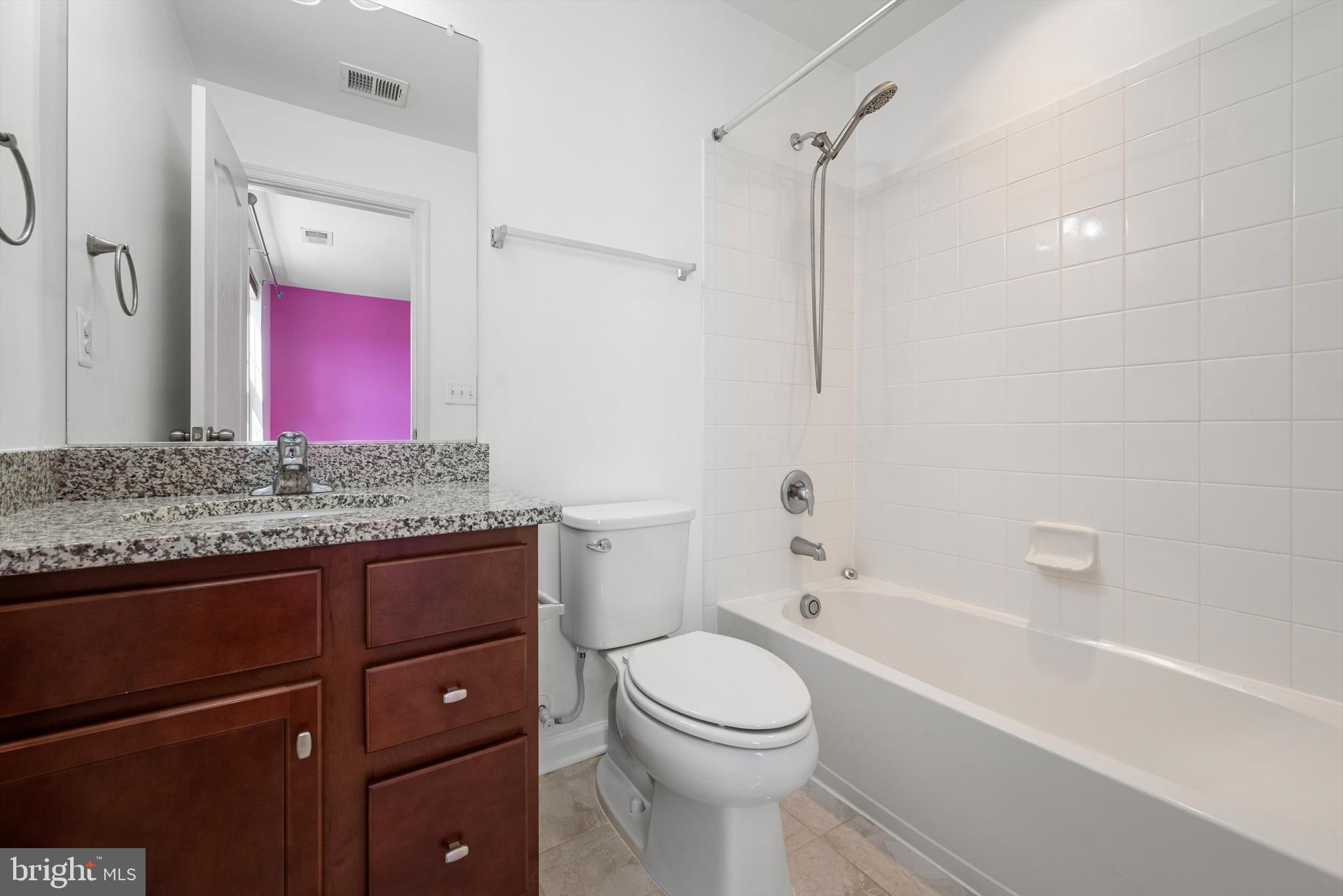 SNOWDEN BRIDGE - Residential