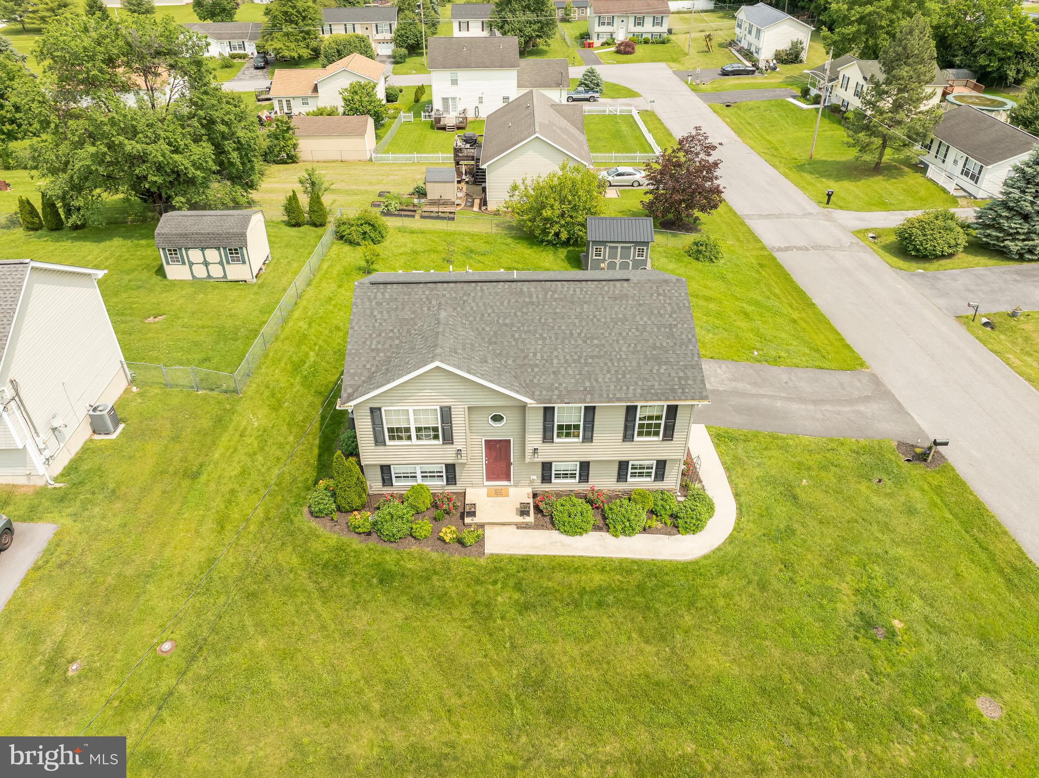 PIKESIDE MEADOWS - Residential