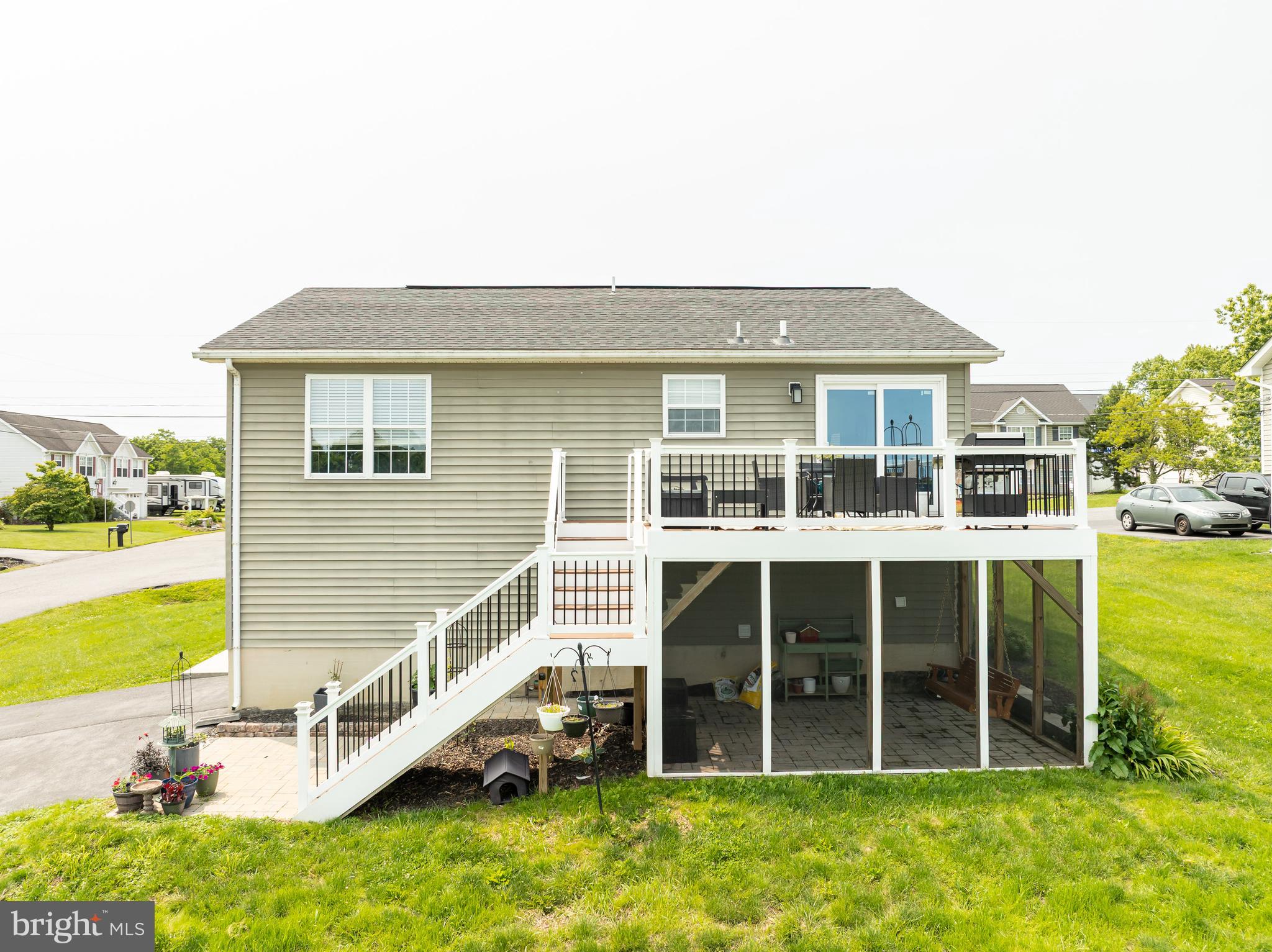 PIKESIDE MEADOWS - Residential