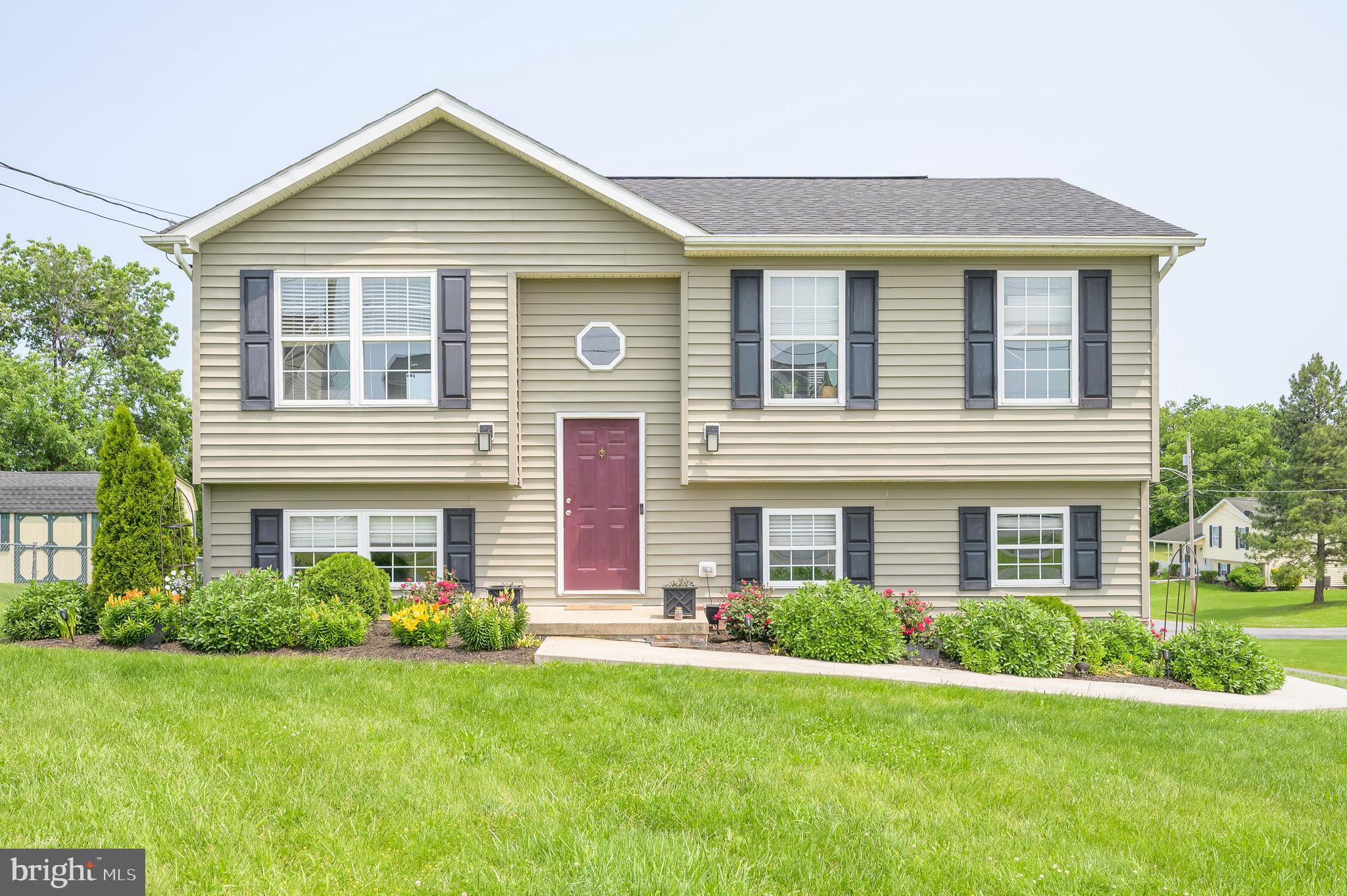 PIKESIDE MEADOWS - Residential