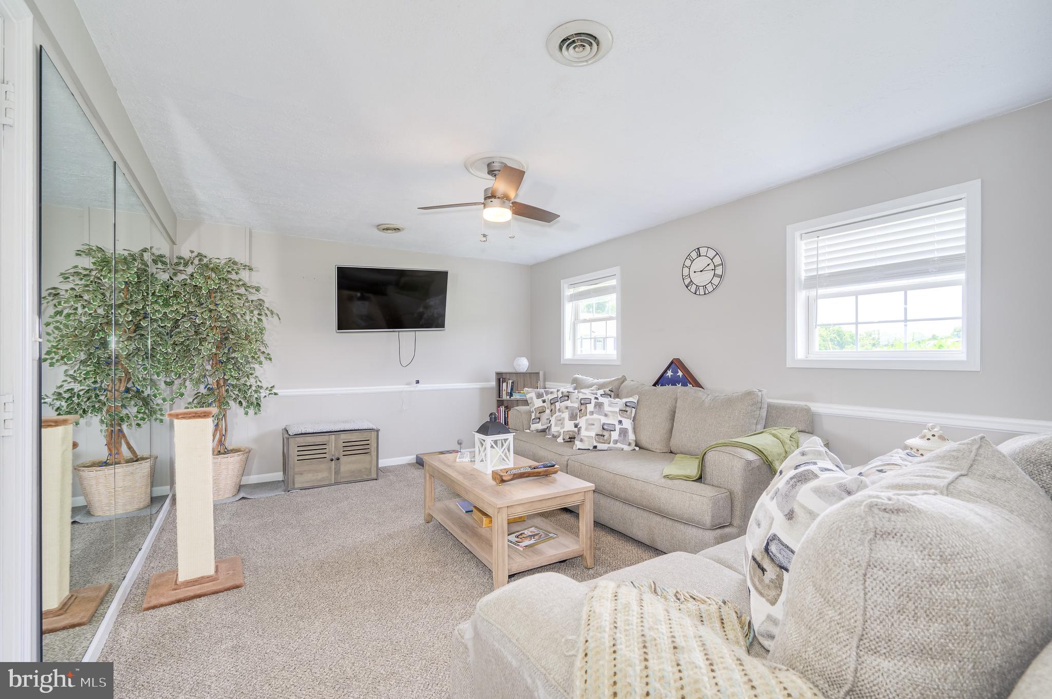 PIKESIDE MEADOWS - Residential