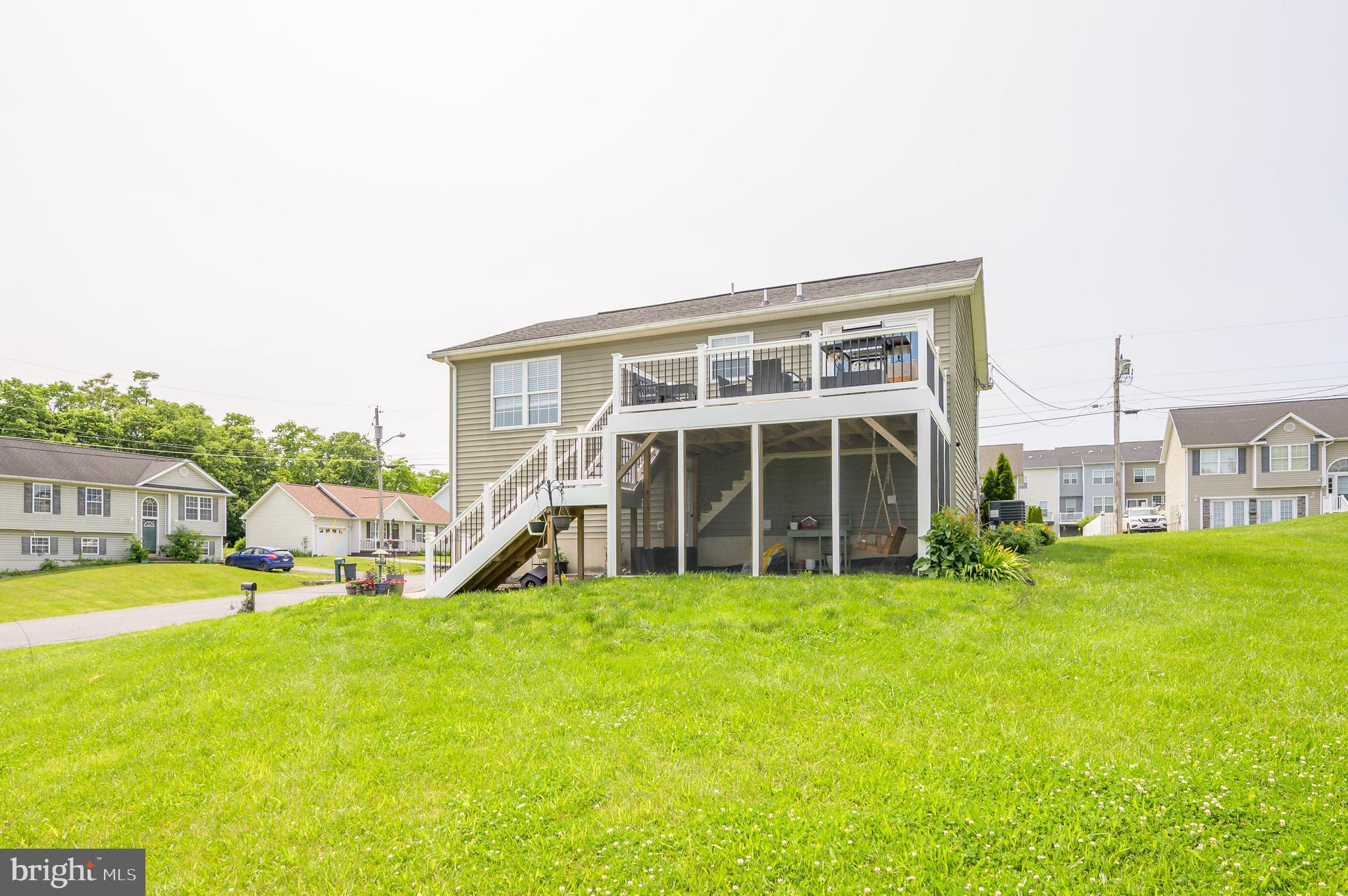 PIKESIDE MEADOWS - Residential