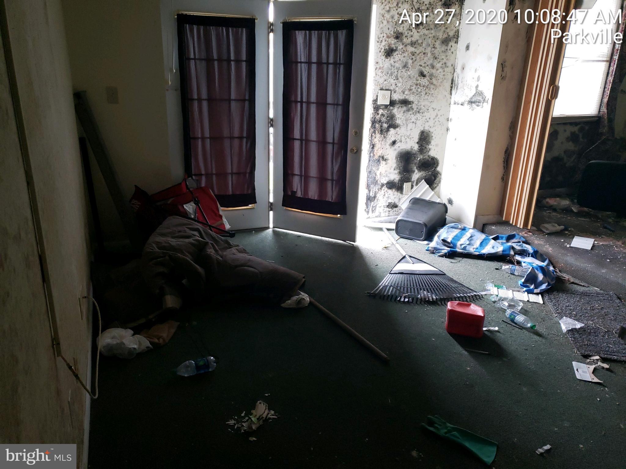 PARKVILLE - Residential