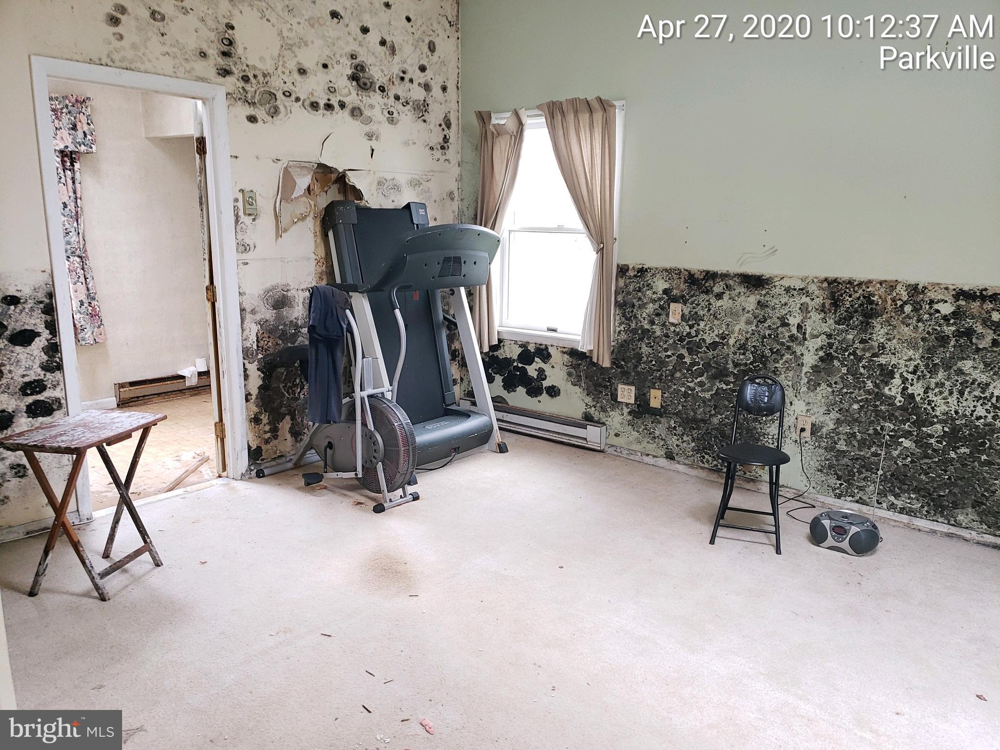 PARKVILLE - Residential