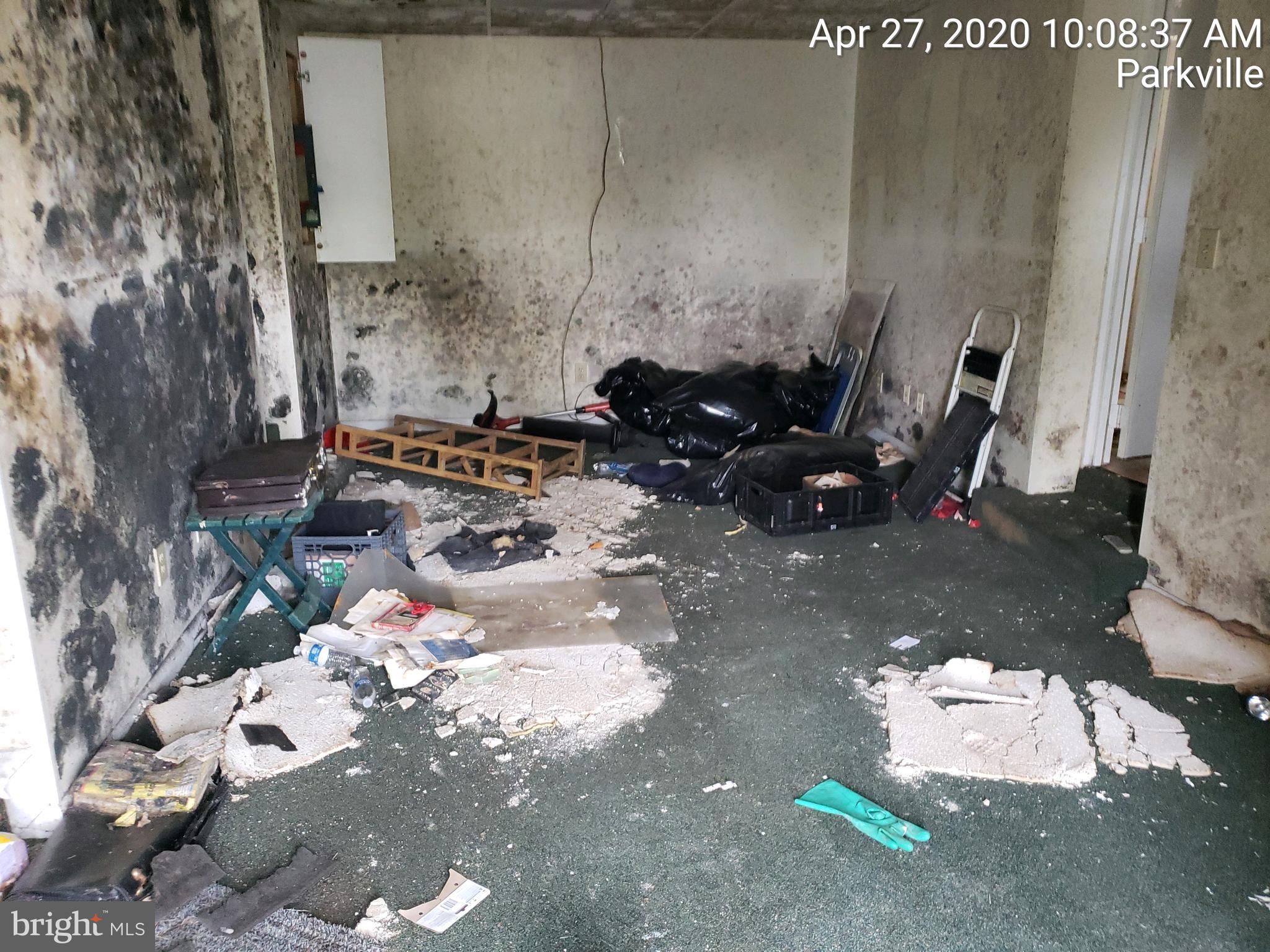 PARKVILLE - Residential