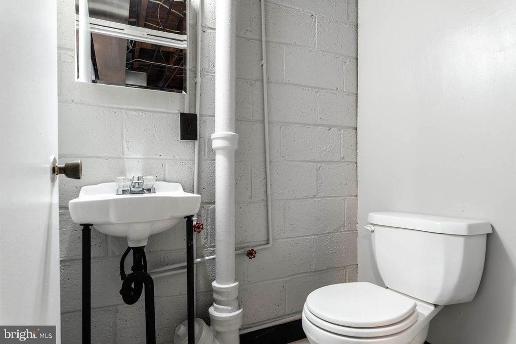 CONSHOHOCKEN - Residential Lease