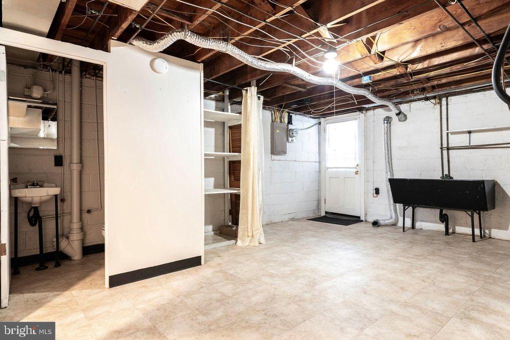 CONSHOHOCKEN - Residential Lease