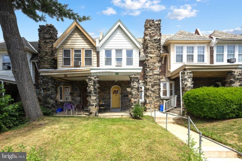 Townhouse For Sale - 625 E Woodlawn Street<br/> PHILADELPHIA, PA 19144