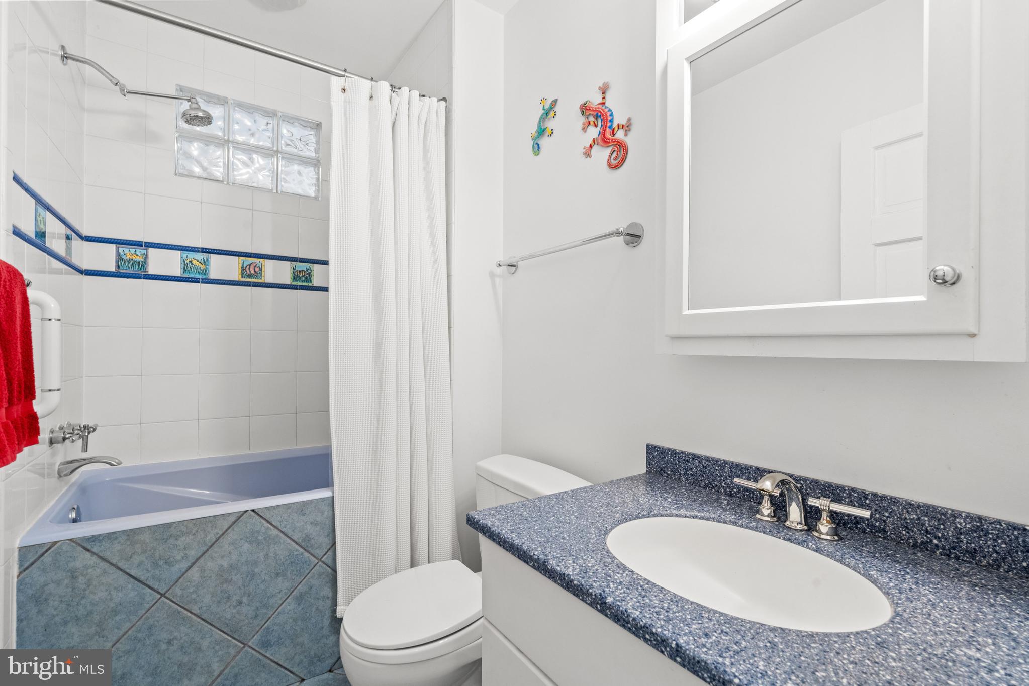 OAKMONT - Residential