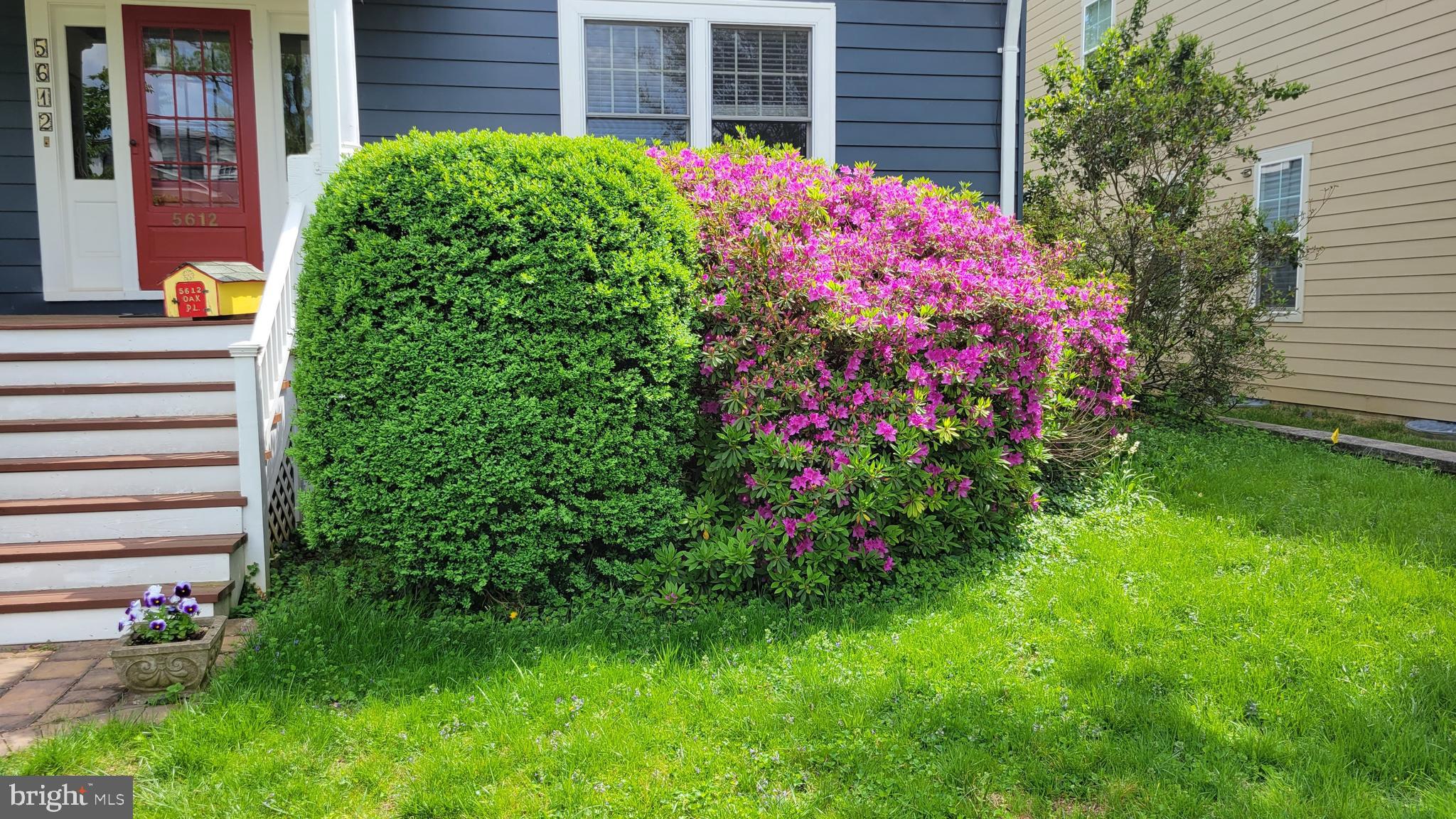 OAKMONT - Residential