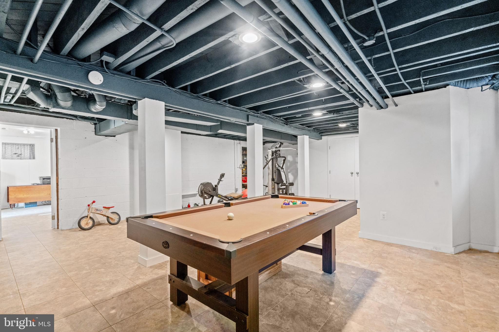 OAKMONT - Residential