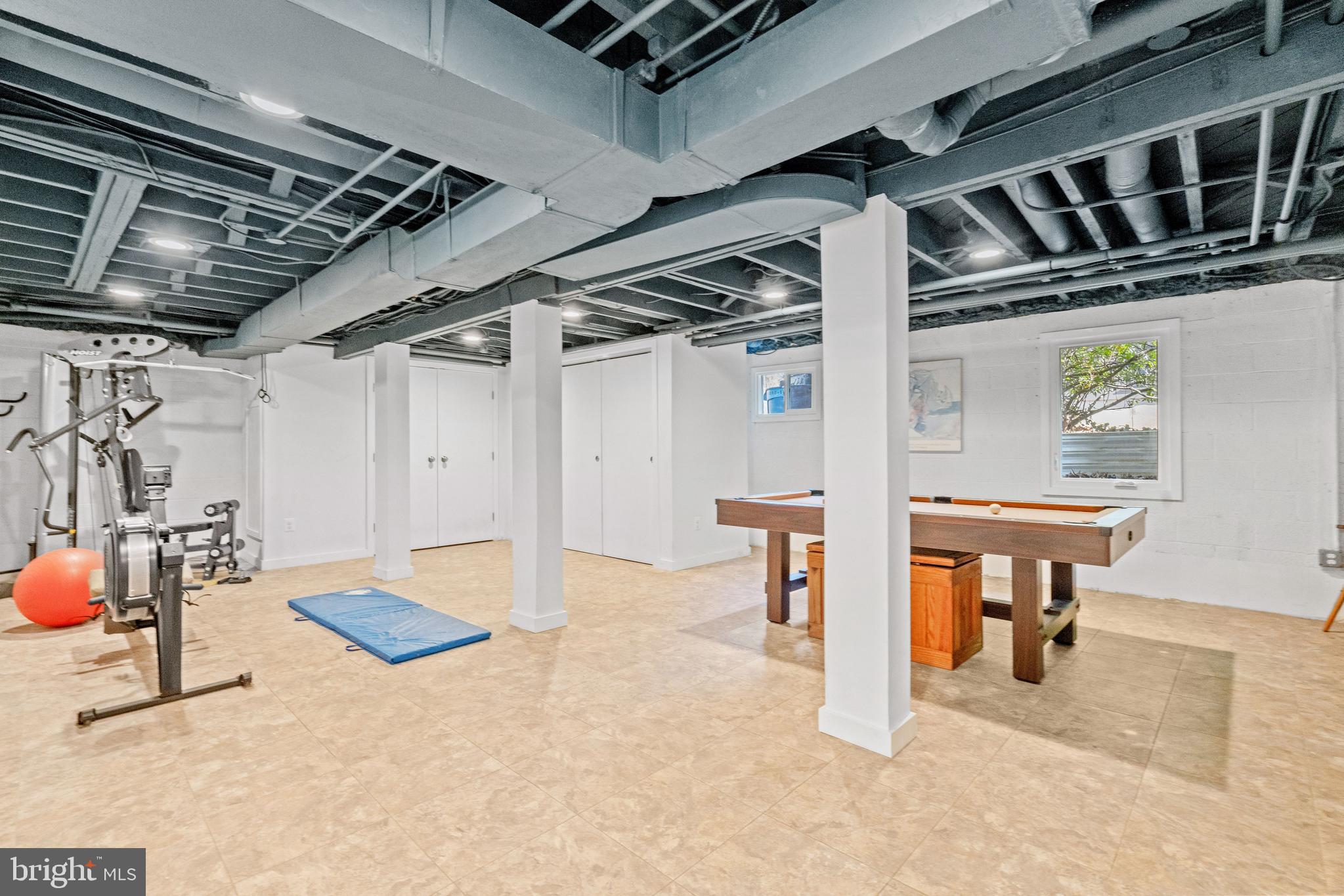 OAKMONT - Residential