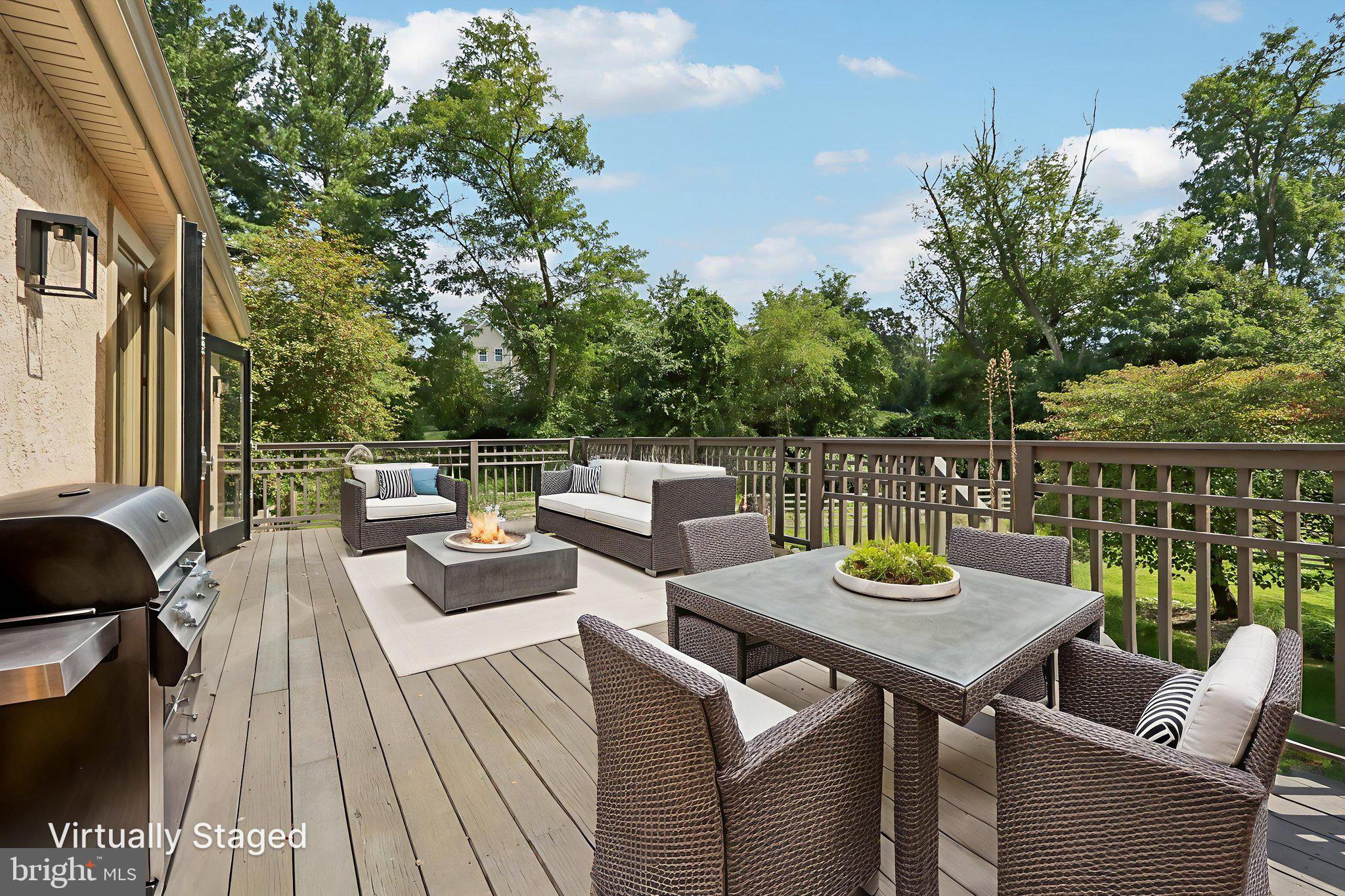 SPRING OAK ESTS - Residential