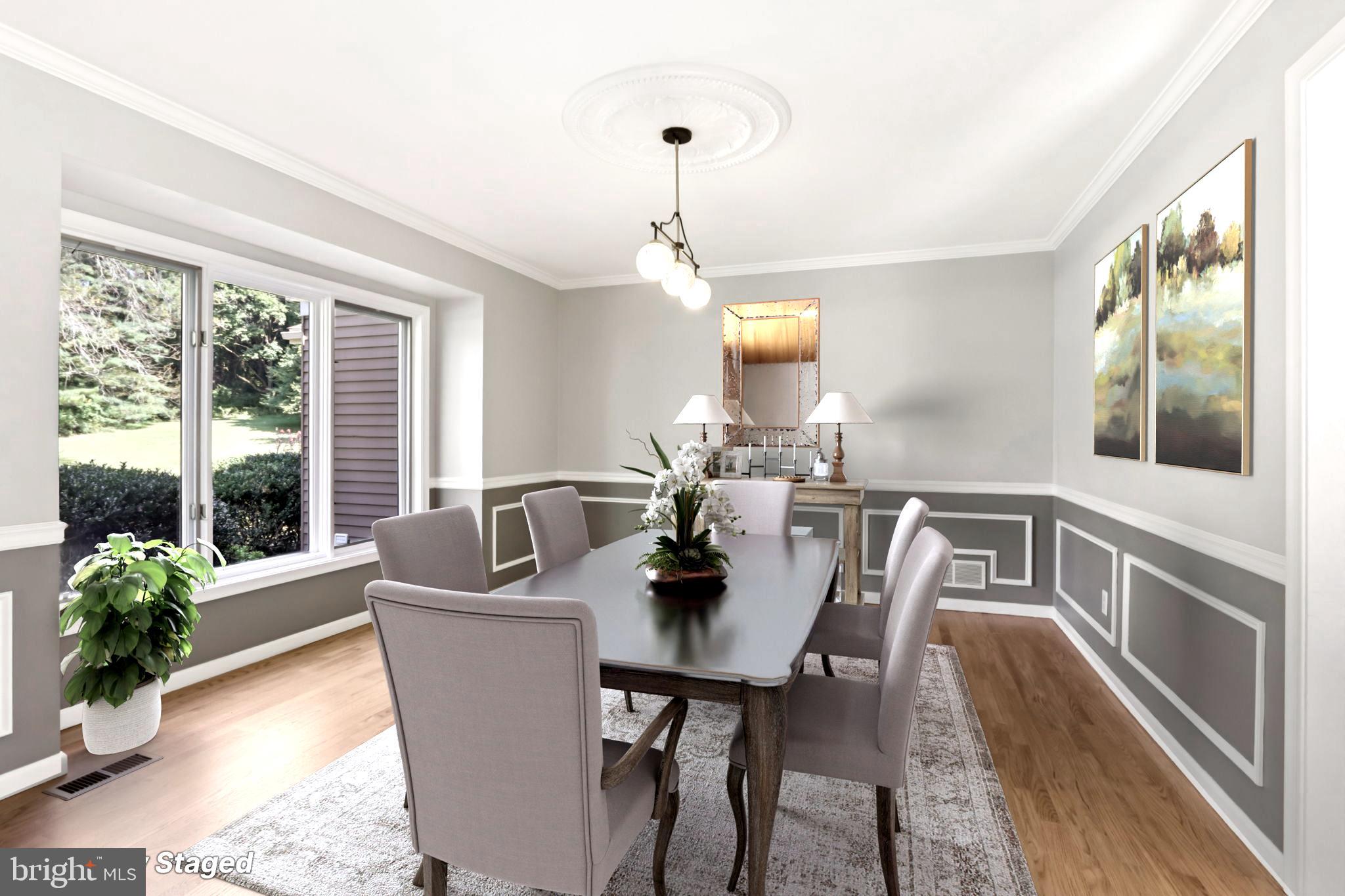 SPRING OAK ESTS - Residential