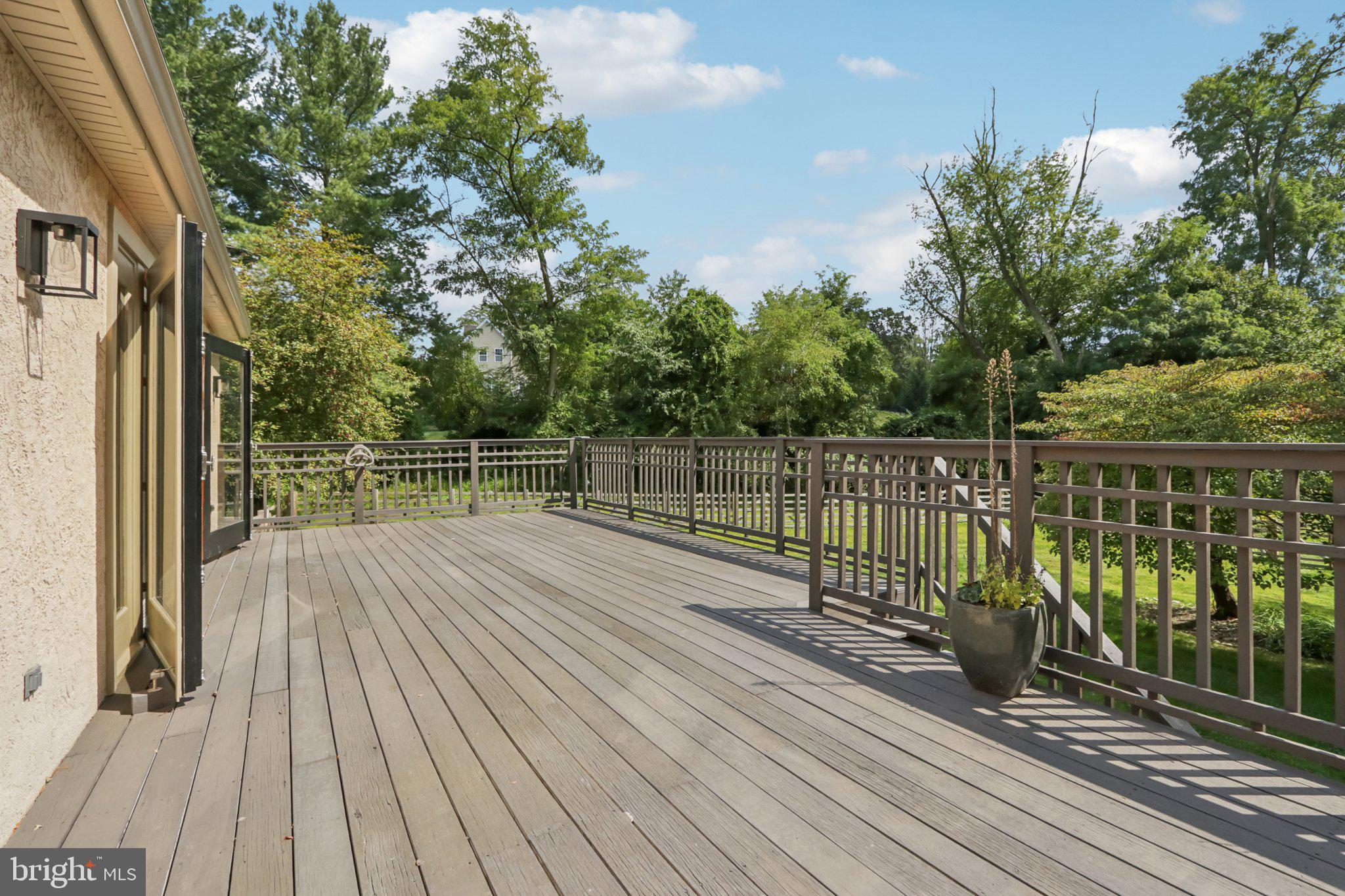 SPRING OAK ESTS - Residential