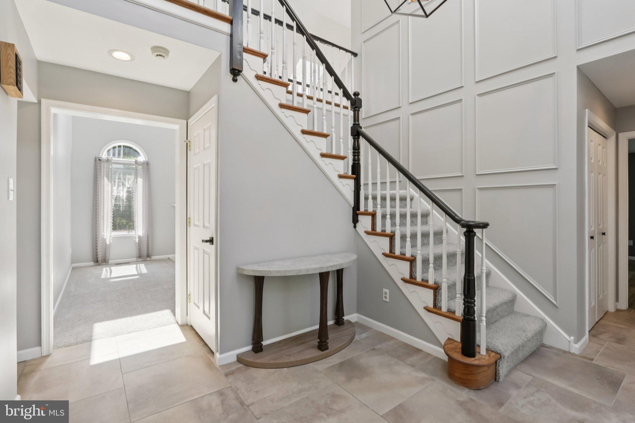 SPRING OAK ESTS - Residential