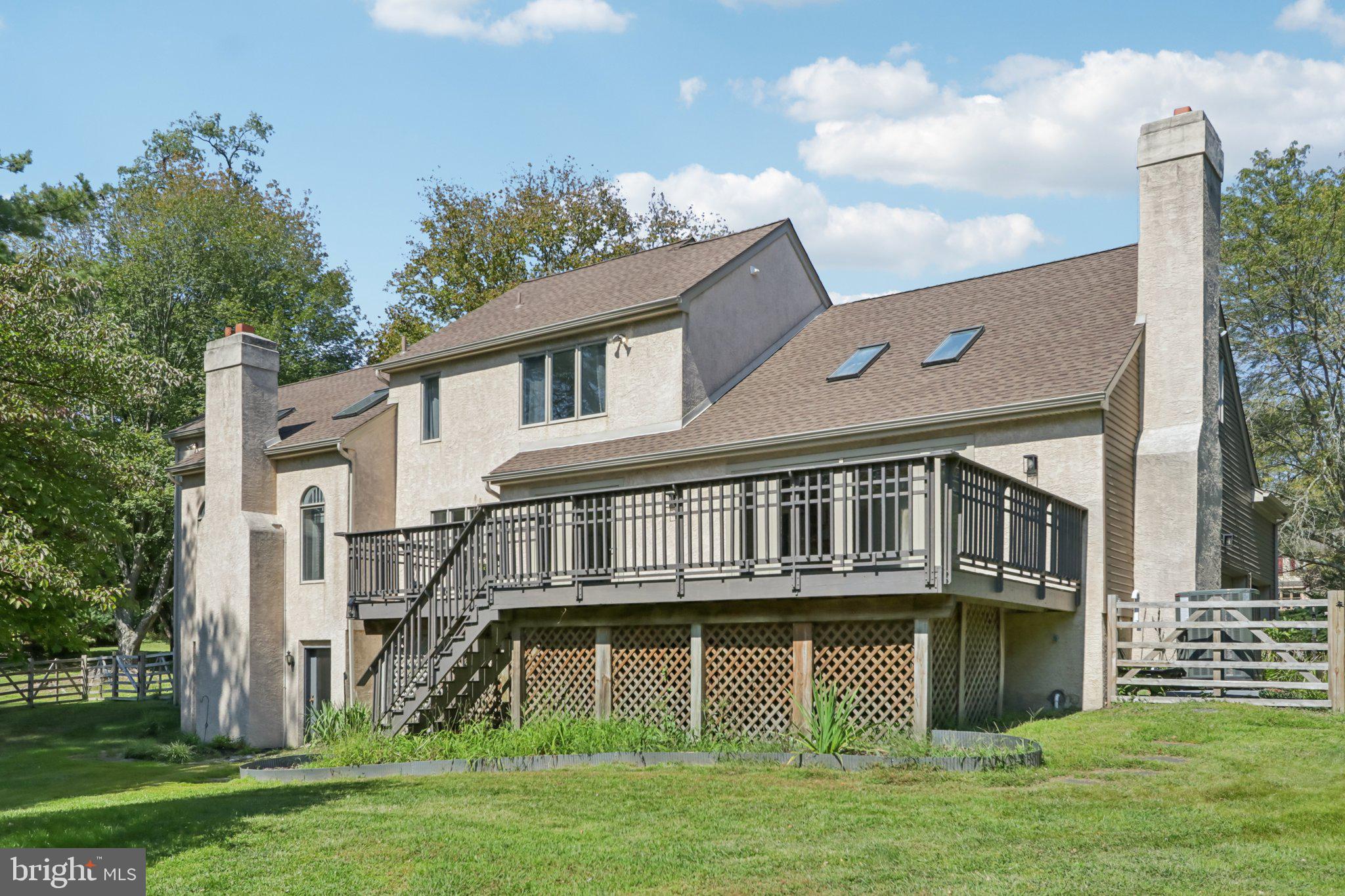 SPRING OAK ESTS - Residential