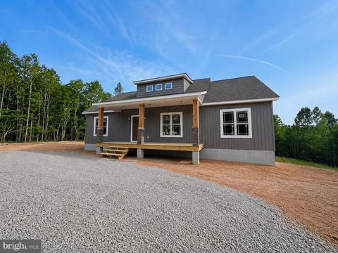 Homes For Sale - 716 Columbia Rd.<br/> CARTERSVILLE, VA 23027