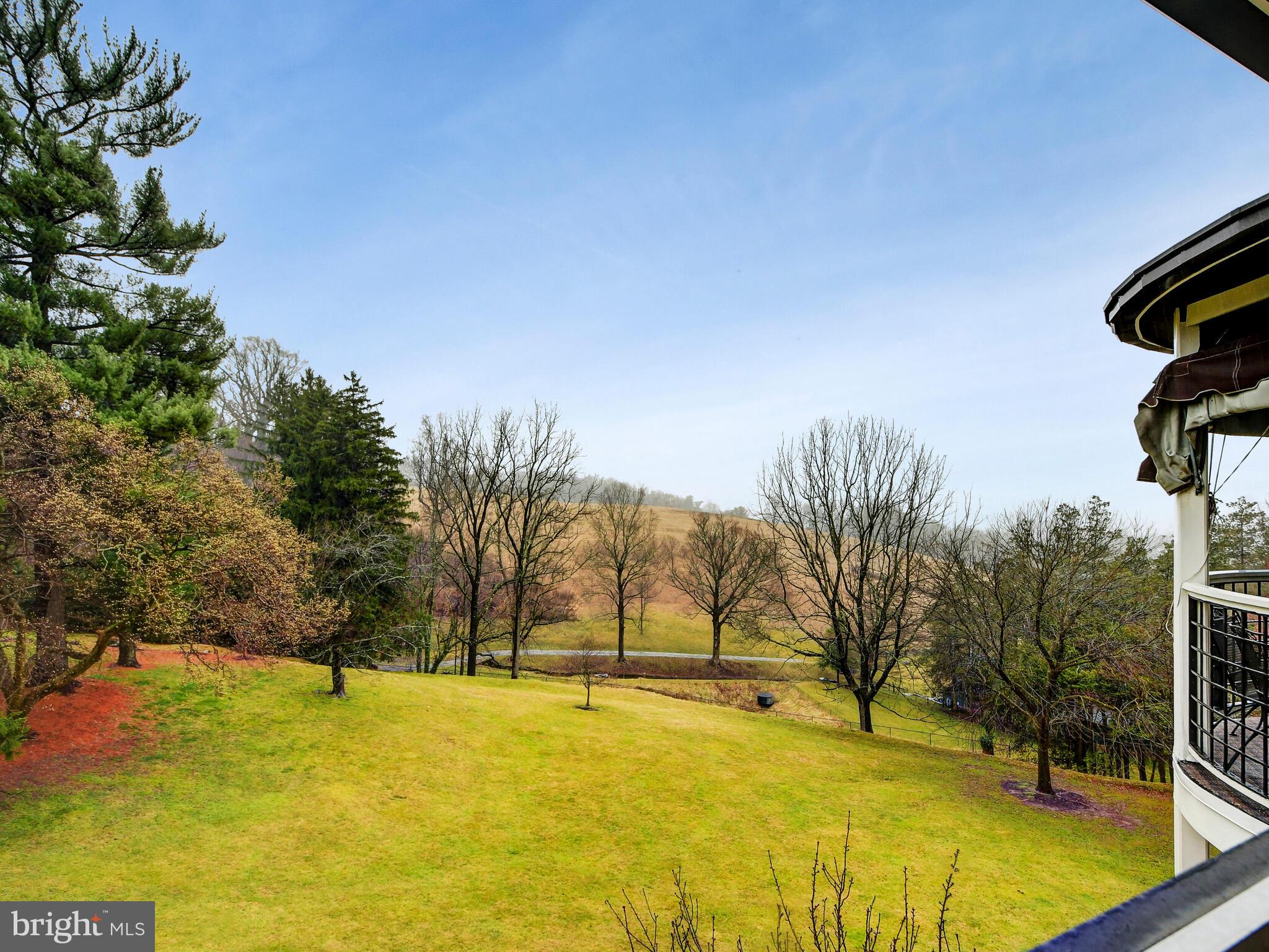 ROLAND PARK - Residential