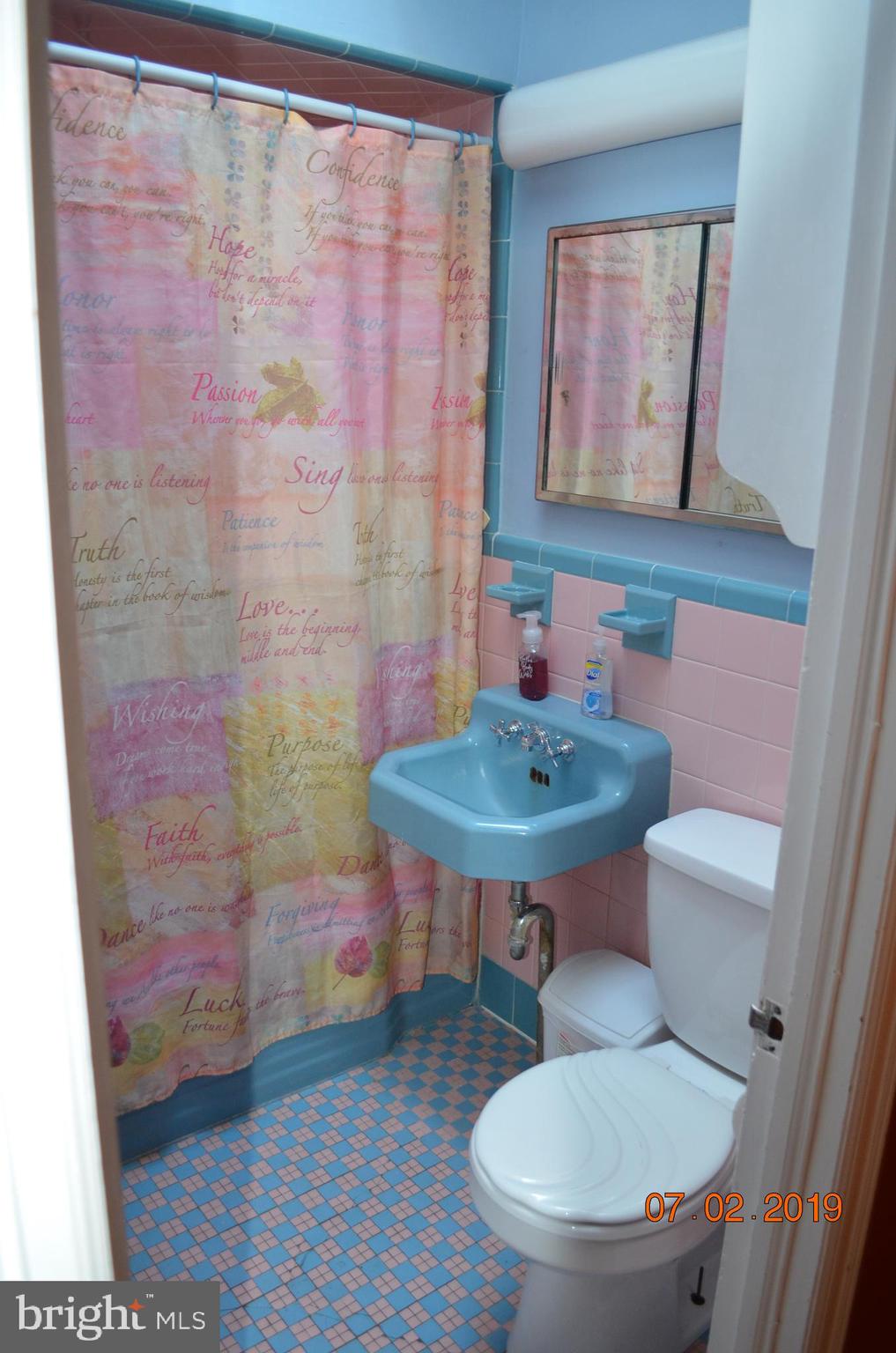 MAYFAIR - Residential