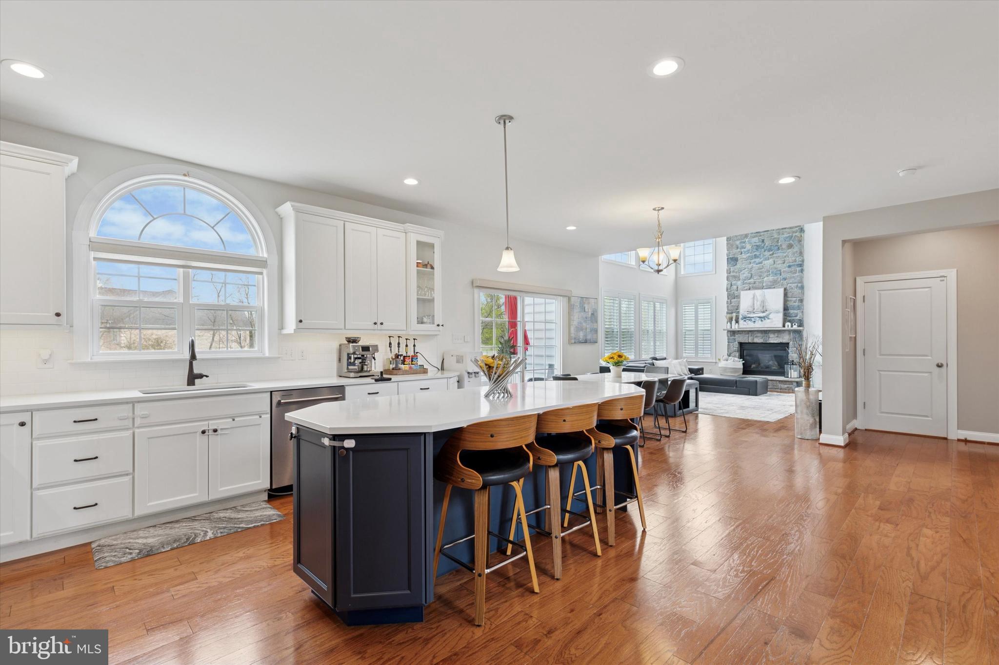 FOXTAIL FARM - Residential