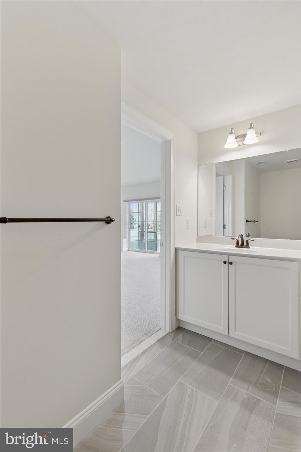 FOXTAIL FARM - Residential