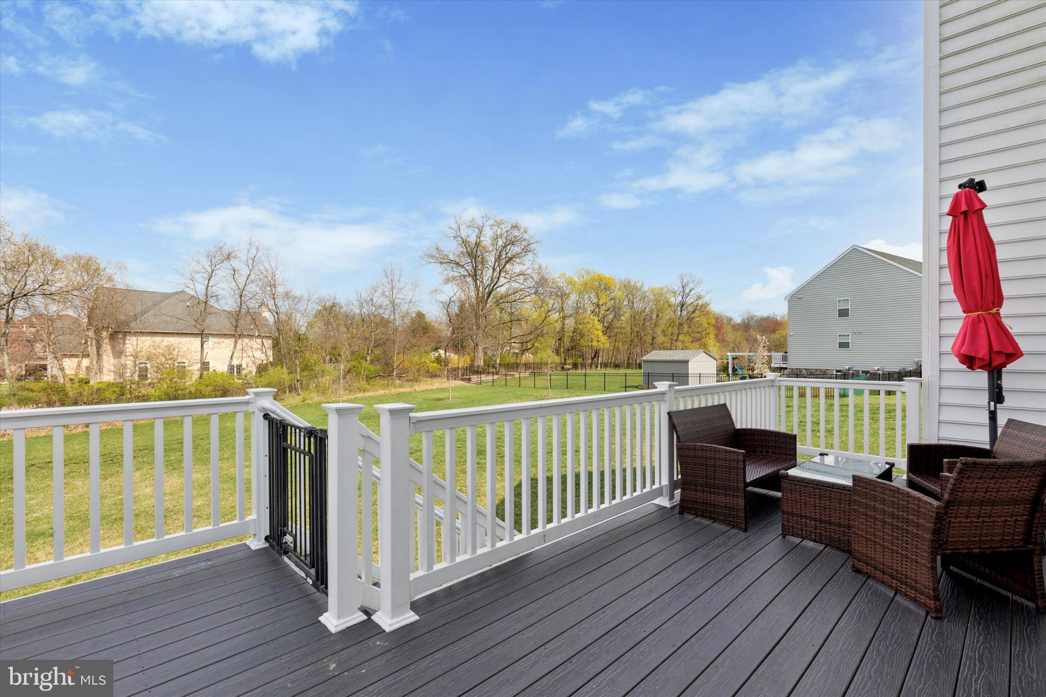 FOXTAIL FARM - Residential
