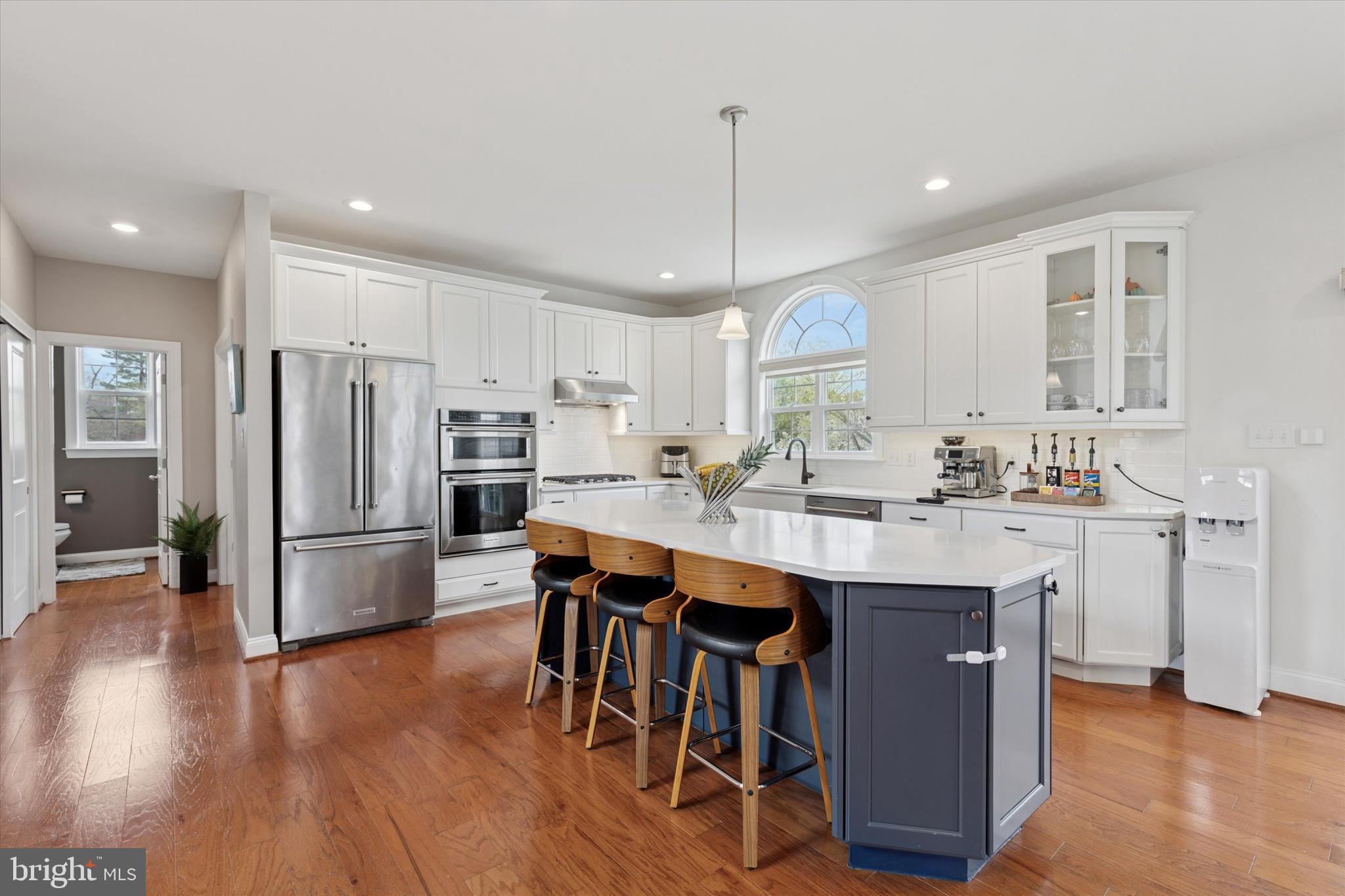 FOXTAIL FARM - Residential