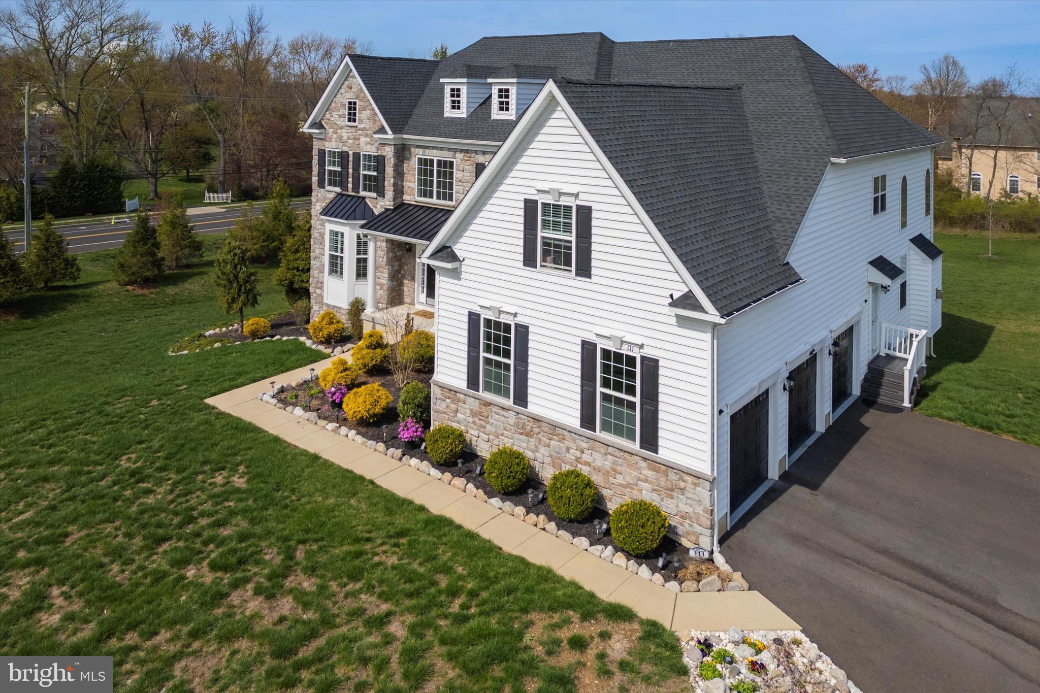 FOXTAIL FARM - Residential