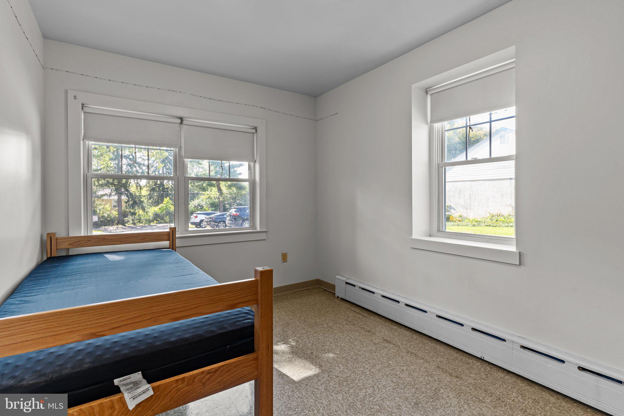 944 E MAIN STREET