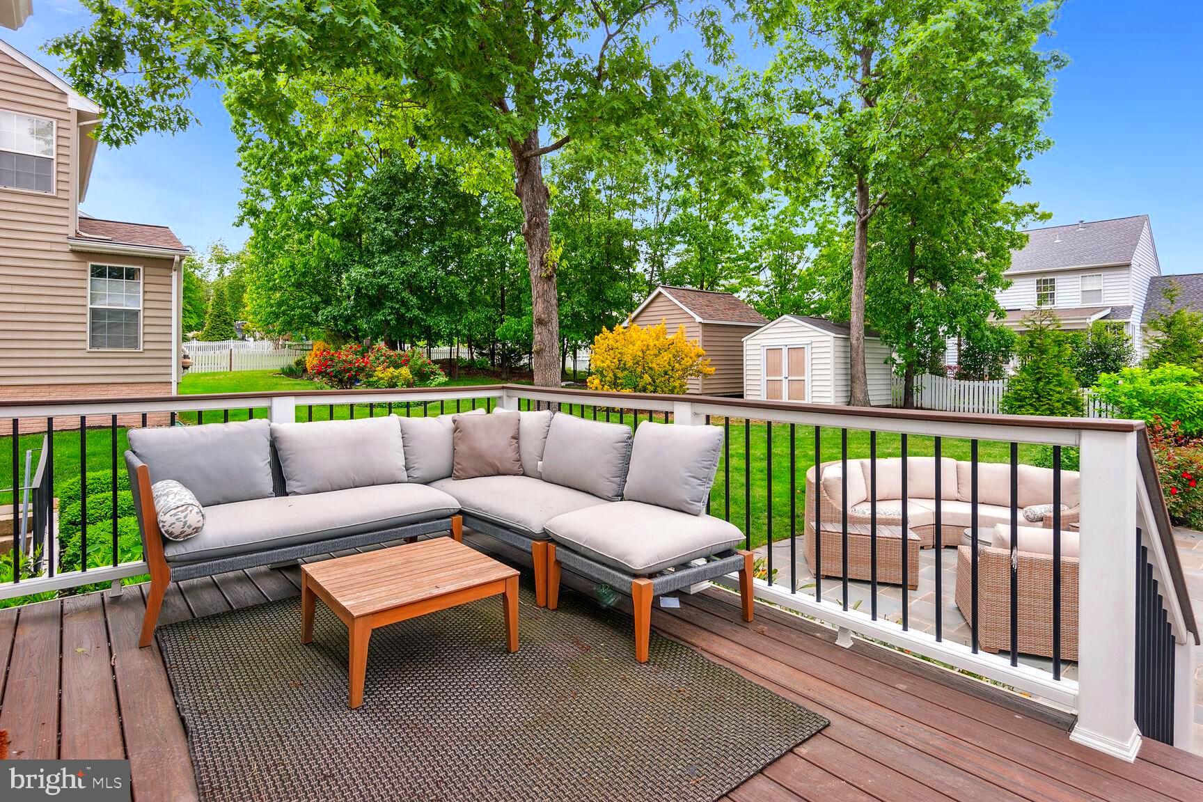 BELMONT FOREST - Residential