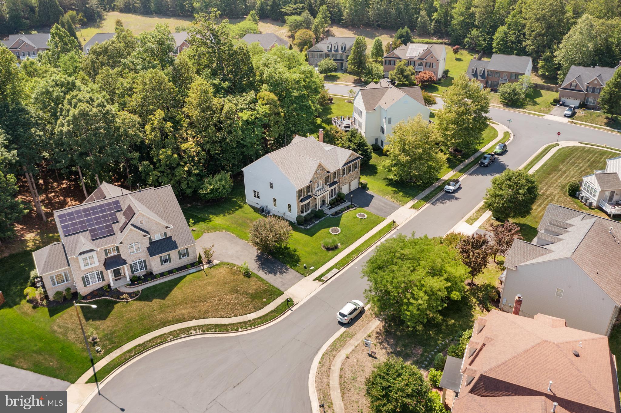 STONEWALL MANOR - Residential