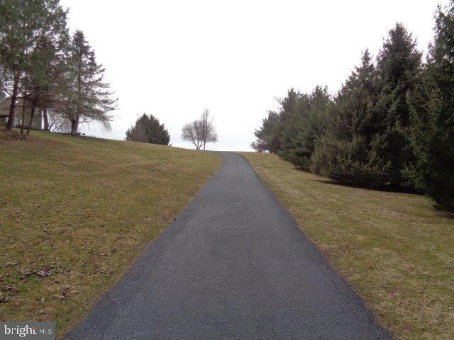 YELLOW BREECHES - Residential