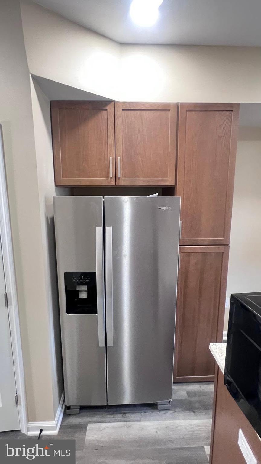 MADISON EASTEND - Residential Lease