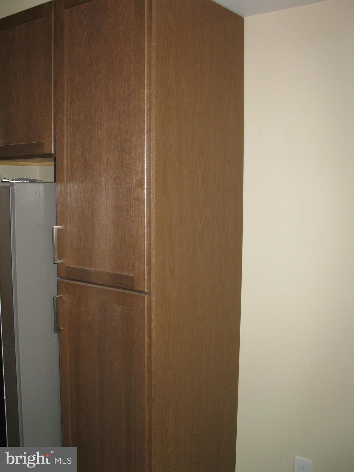 MADISON EASTEND - Residential Lease