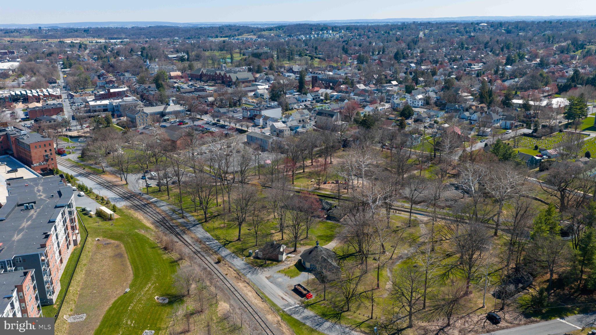 LITITZ BOROUGH - Residential
