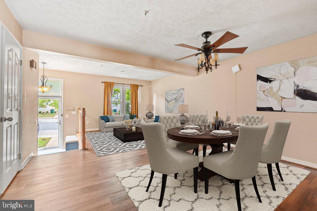 225 WOODLAND GREEN WAY