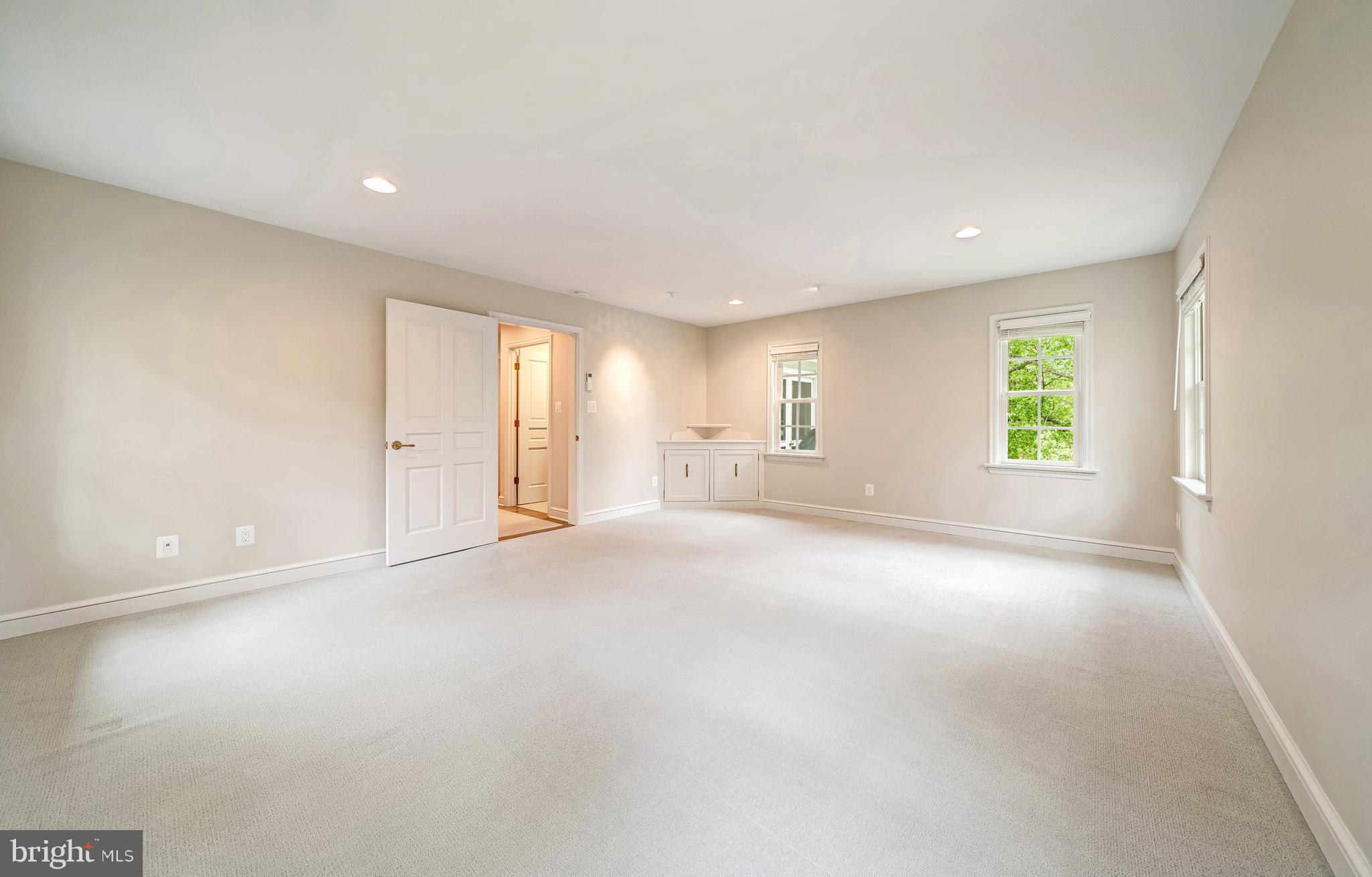 EVERMAY - Residential