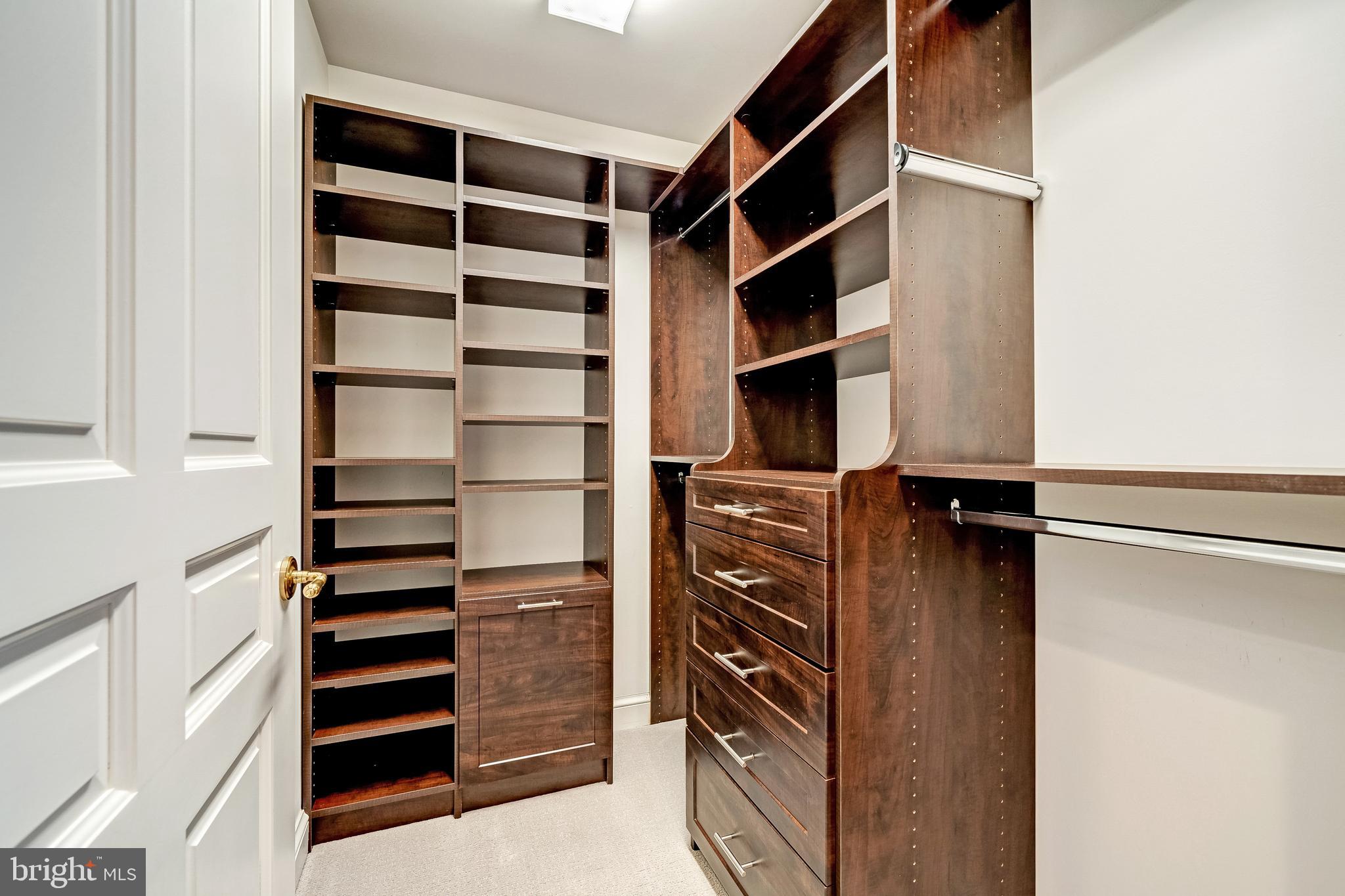 EVERMAY - Residential