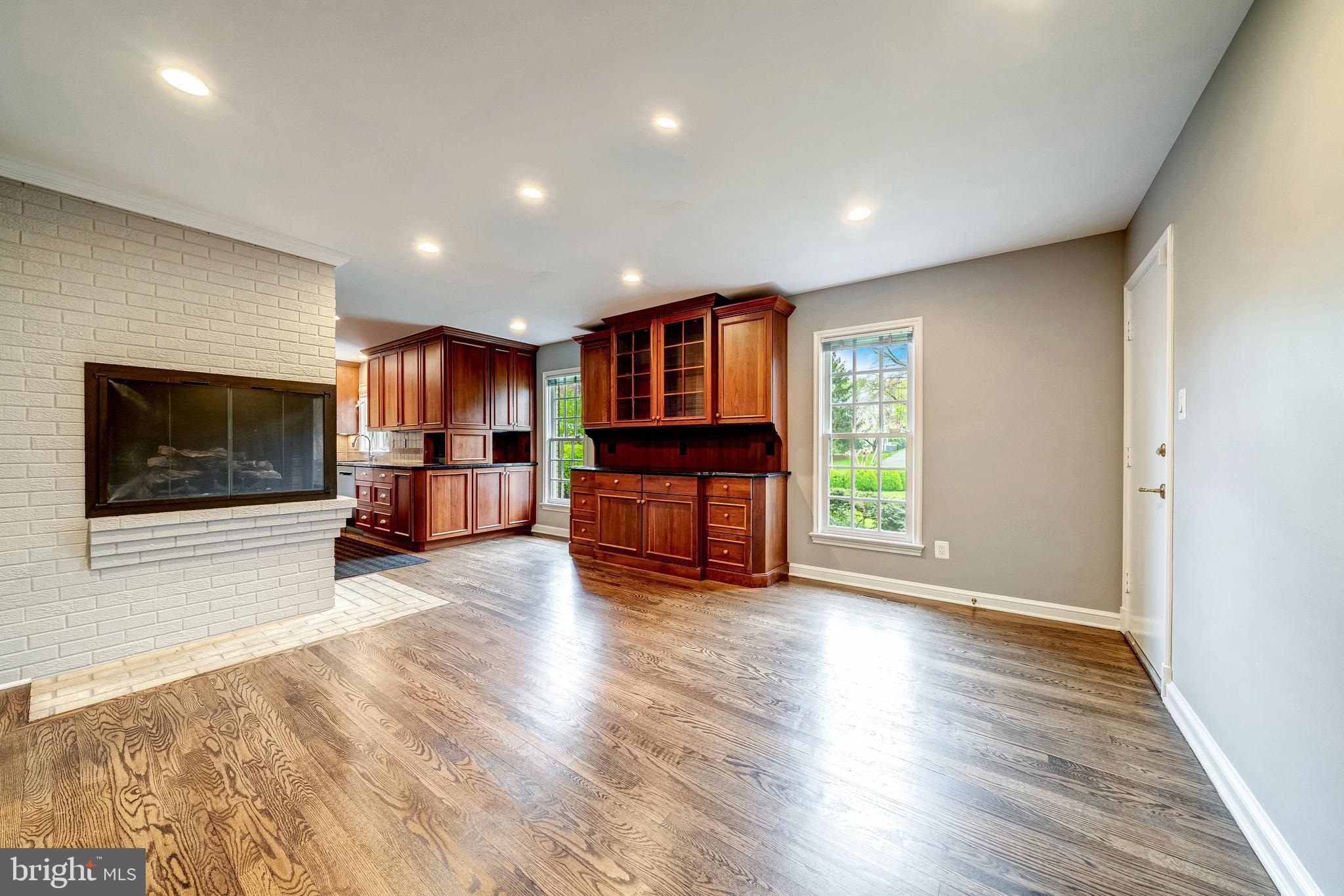 EVERMAY - Residential