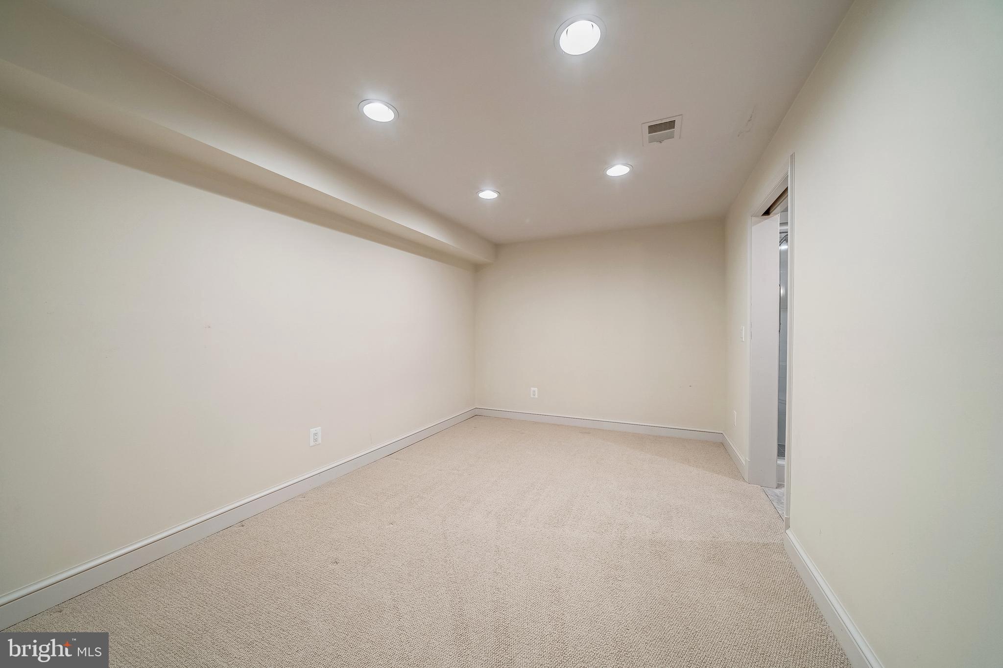 EVERMAY - Residential