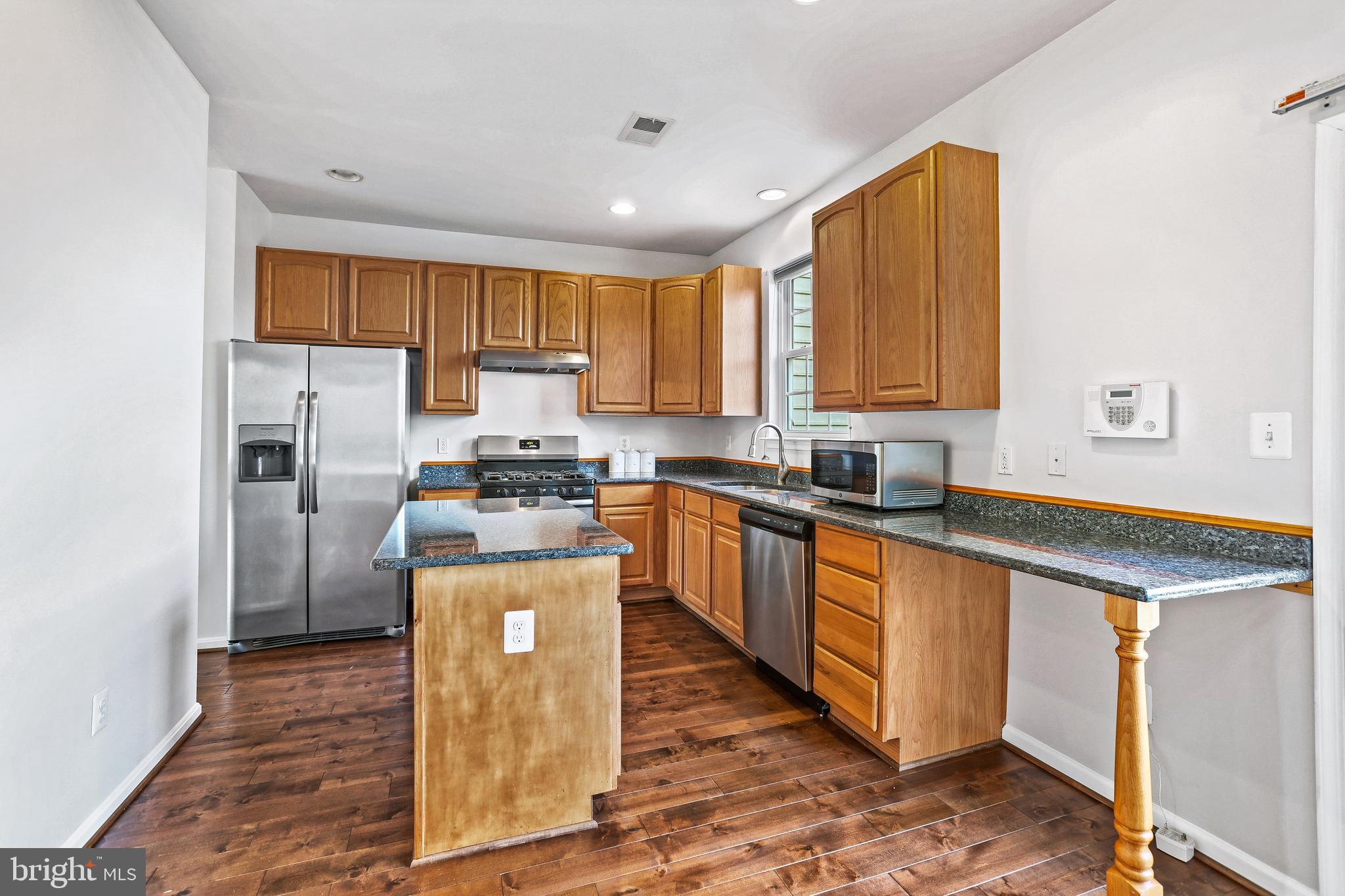 INDEPENDENCE - Residential Lease