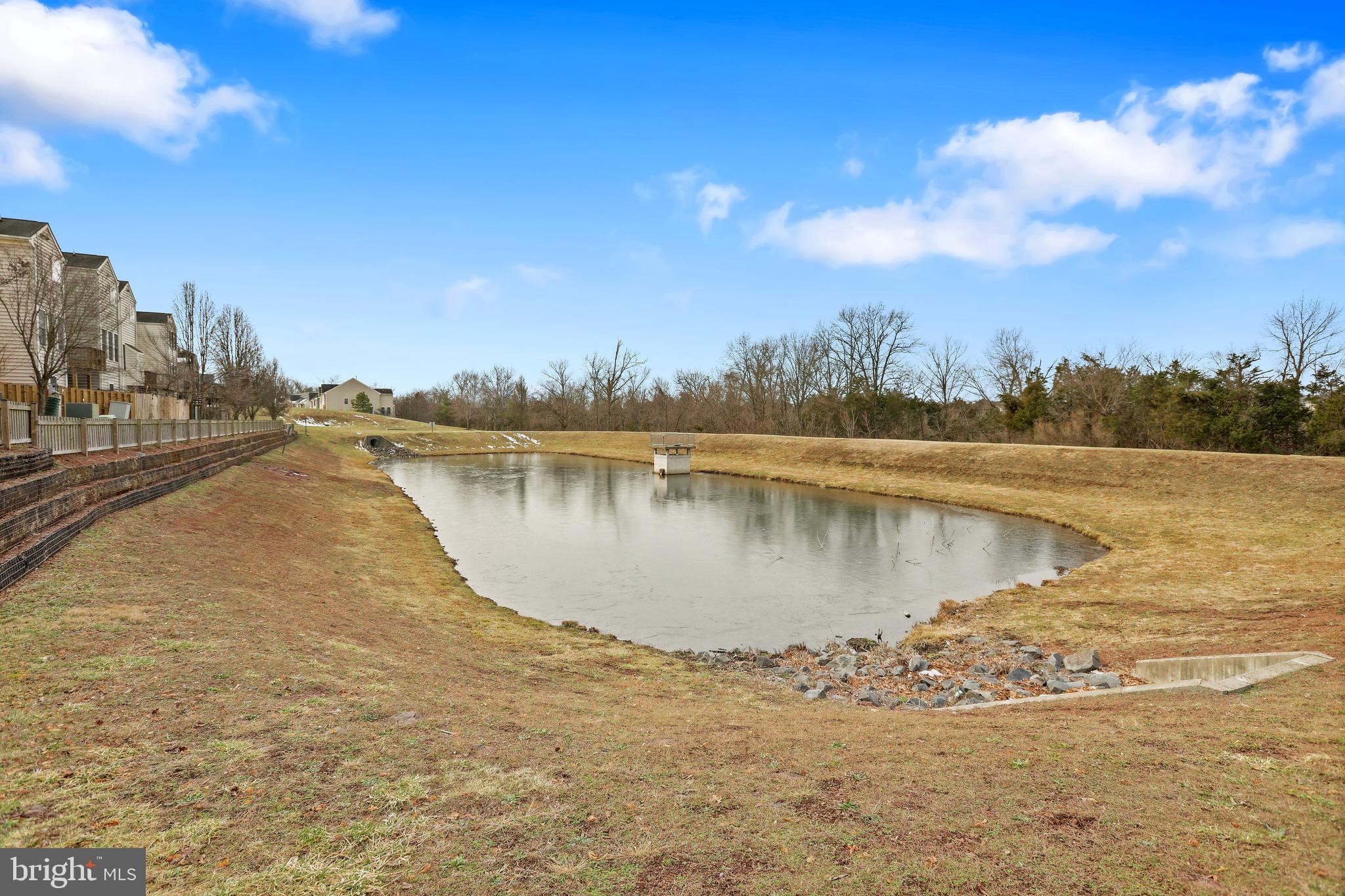 INDEPENDENCE - Residential Lease