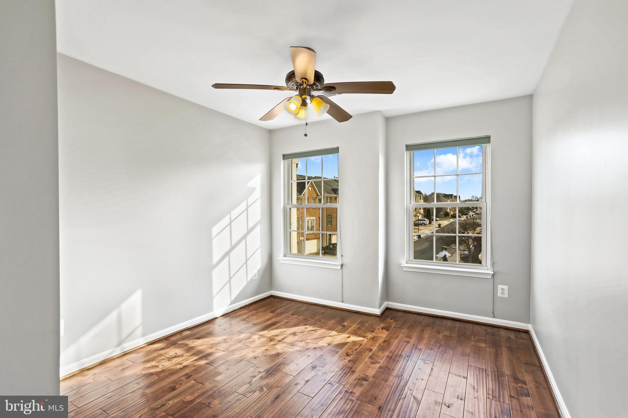 INDEPENDENCE - Residential Lease